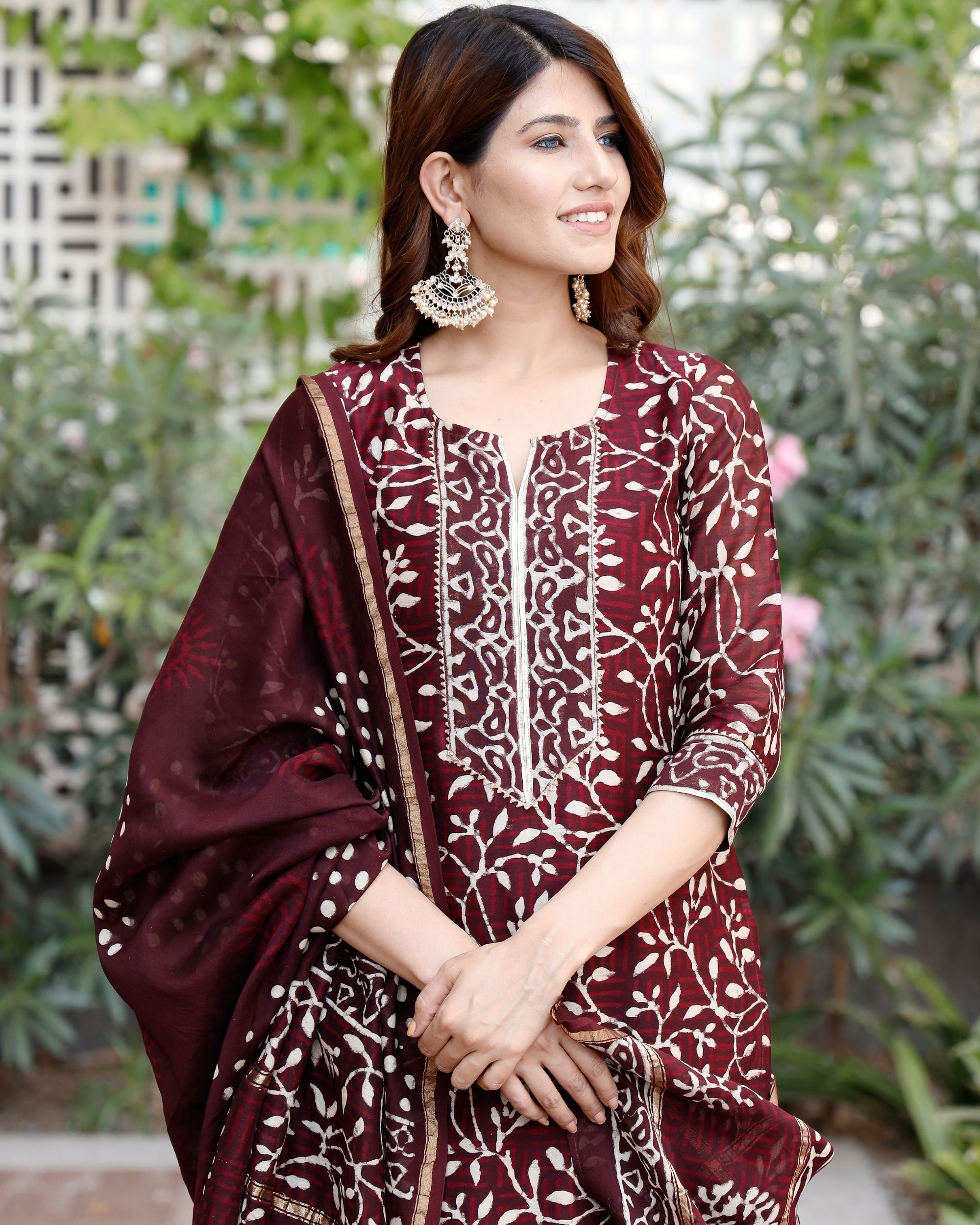 Burgundy Bagru Printed Kurta And Pants With Chanderi Dupatta Set Of