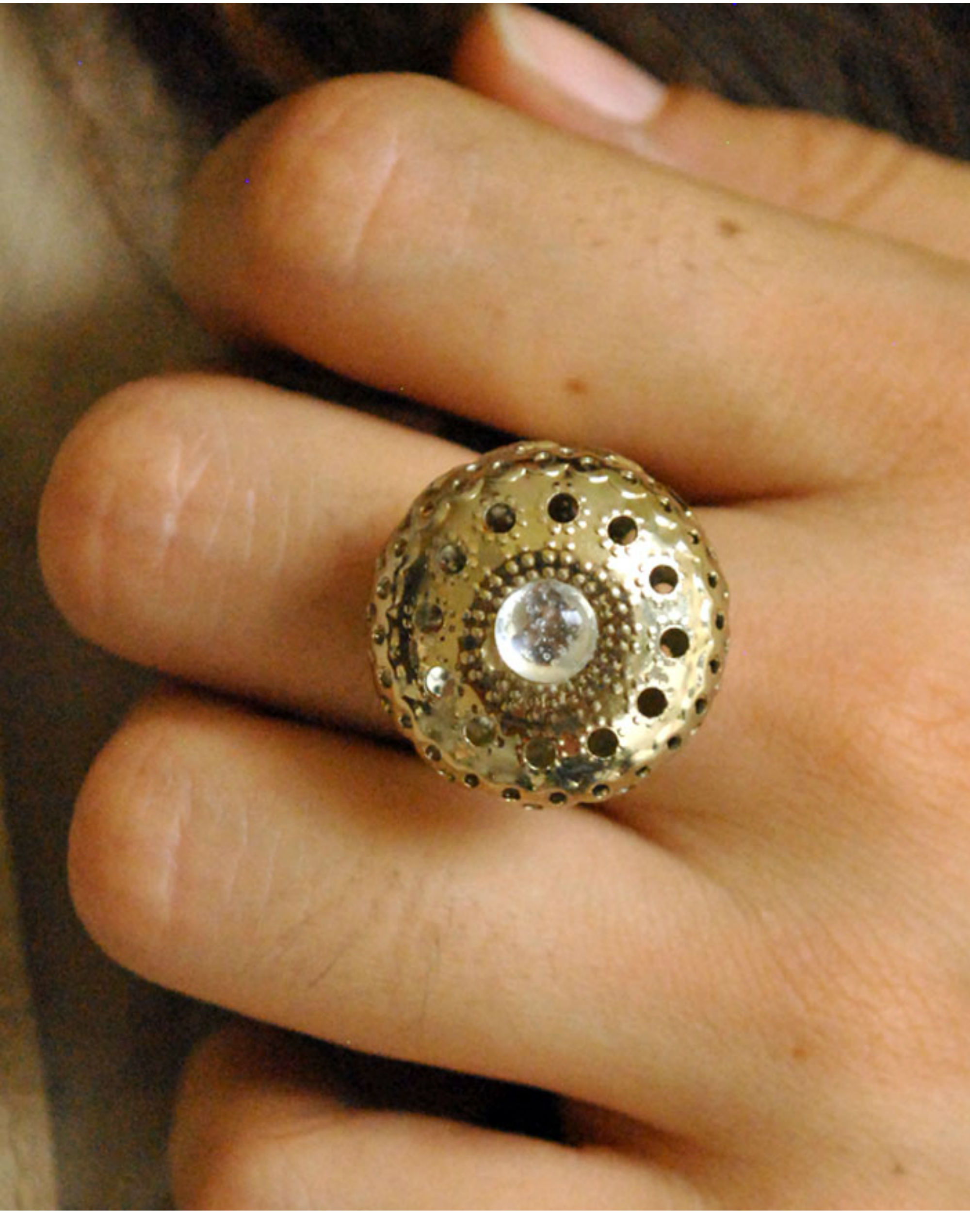 Oxidized dome ring