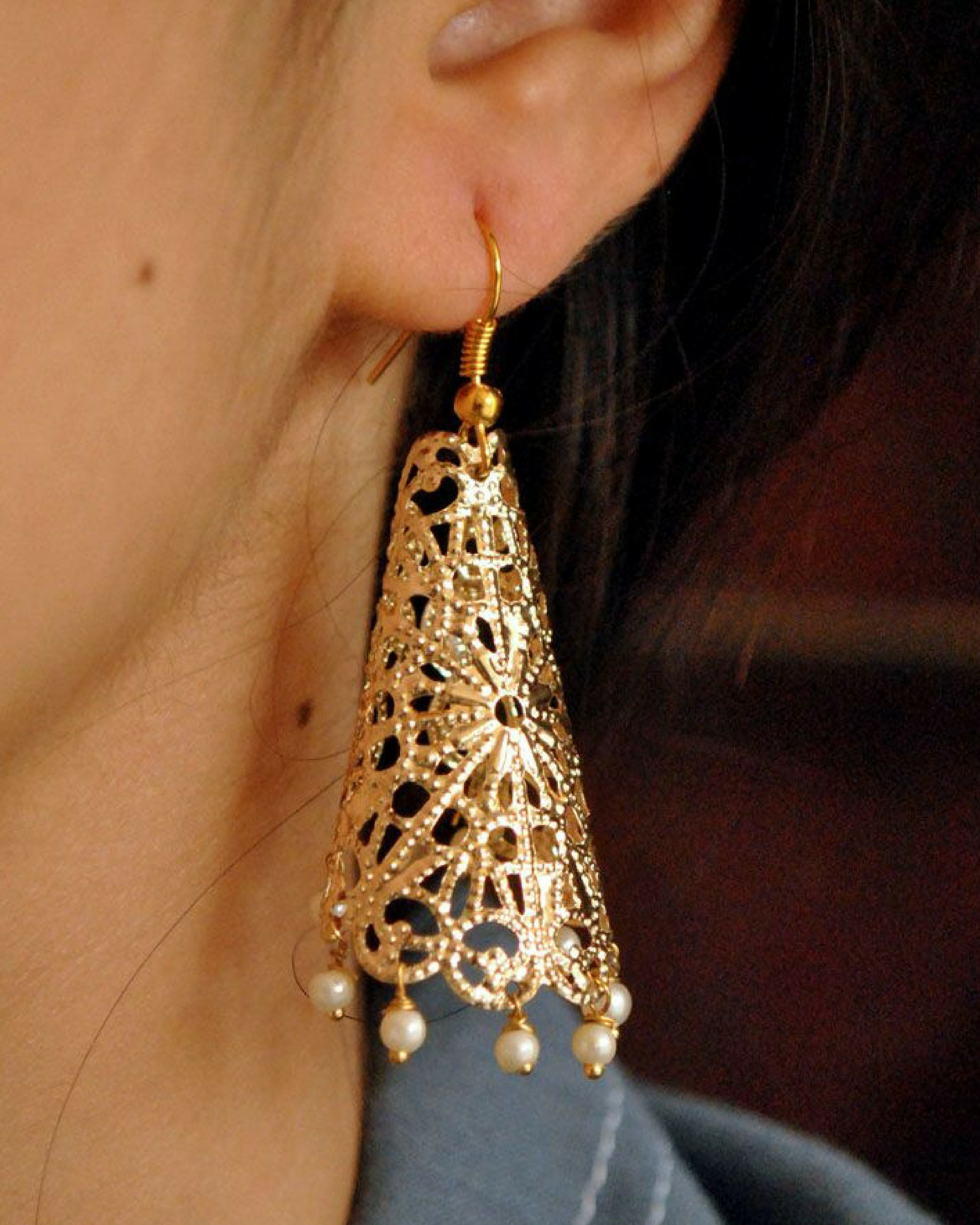 Feather filigree earrings
