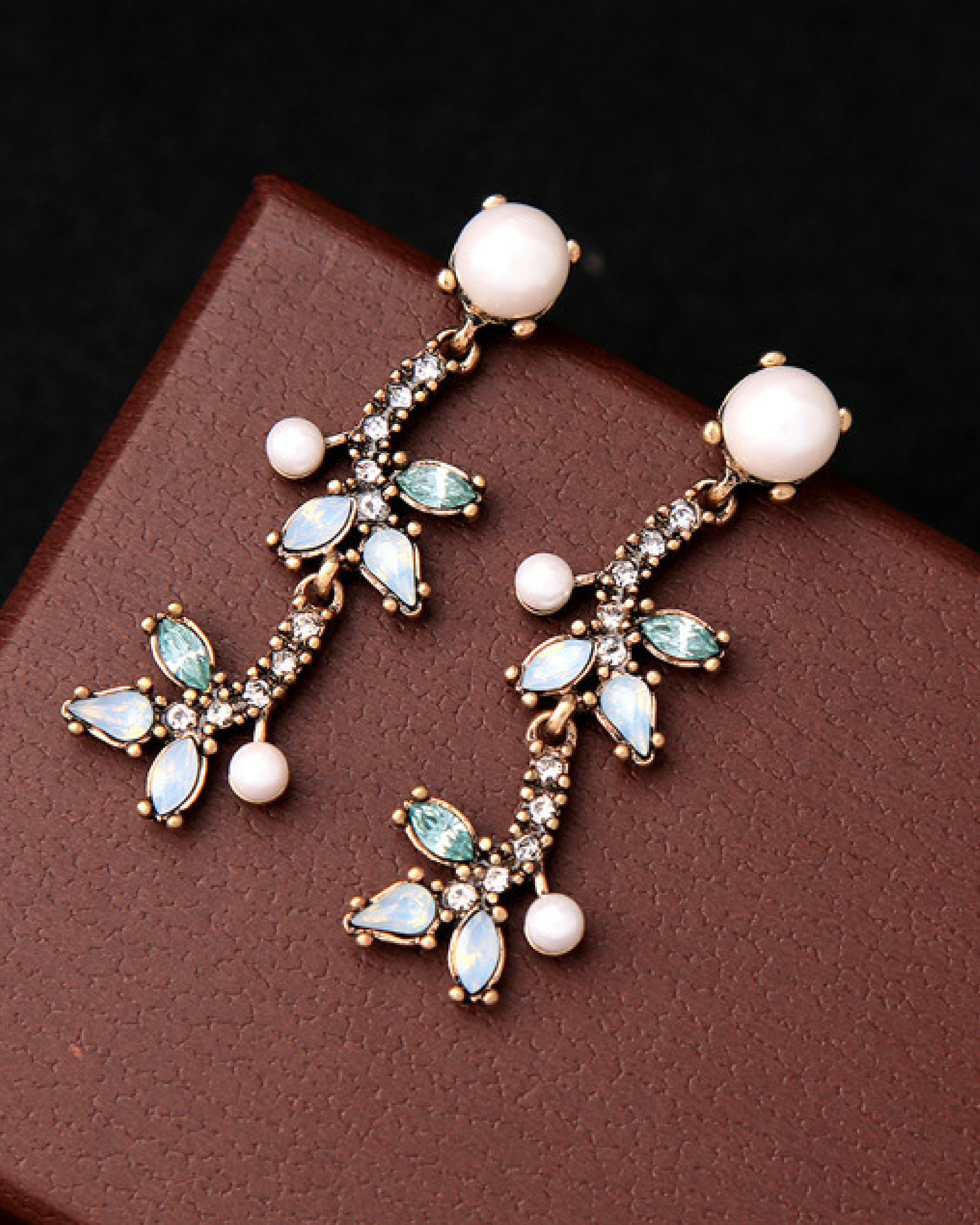 Vintage crystal earrings clearance