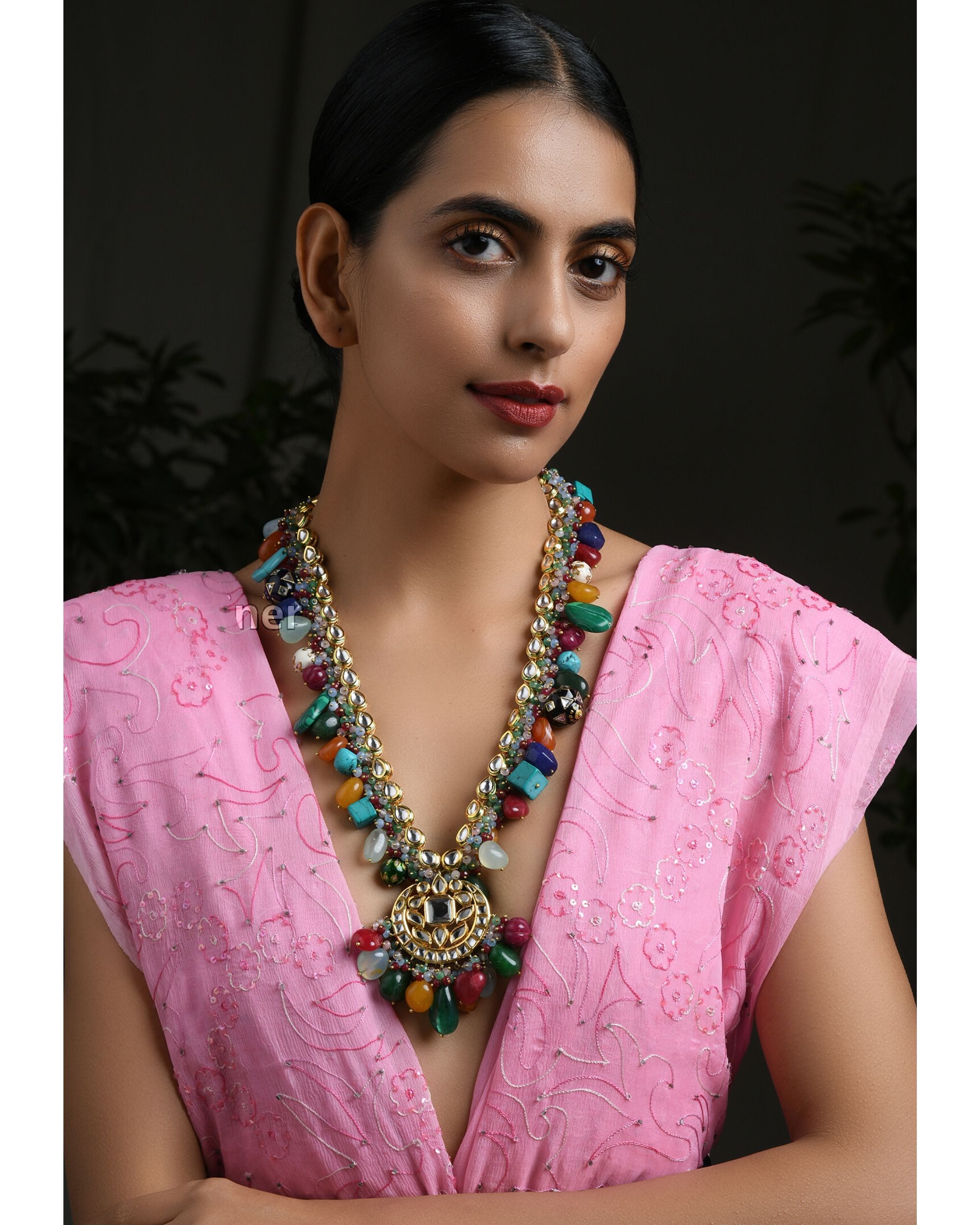 Kundan statement neckpiece with multicolored geometric beads