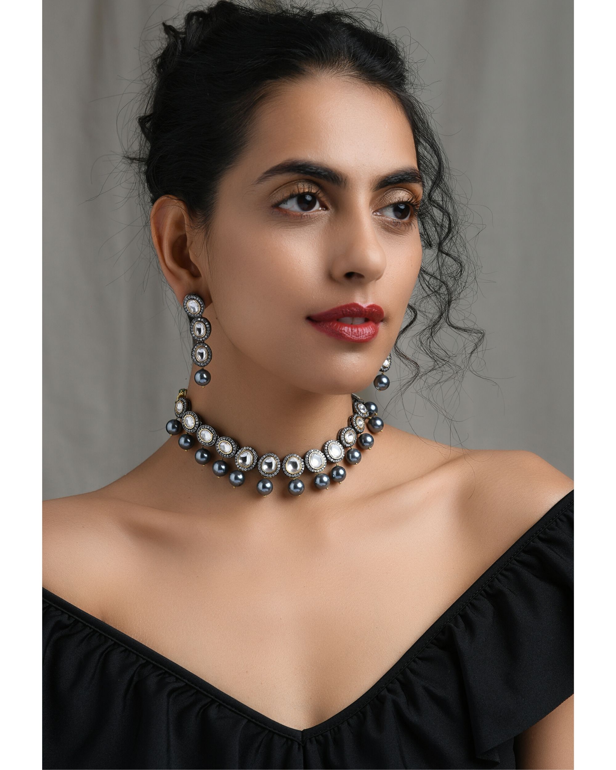 Kundan and grey shell pearls neckpiece with earrings - set of two