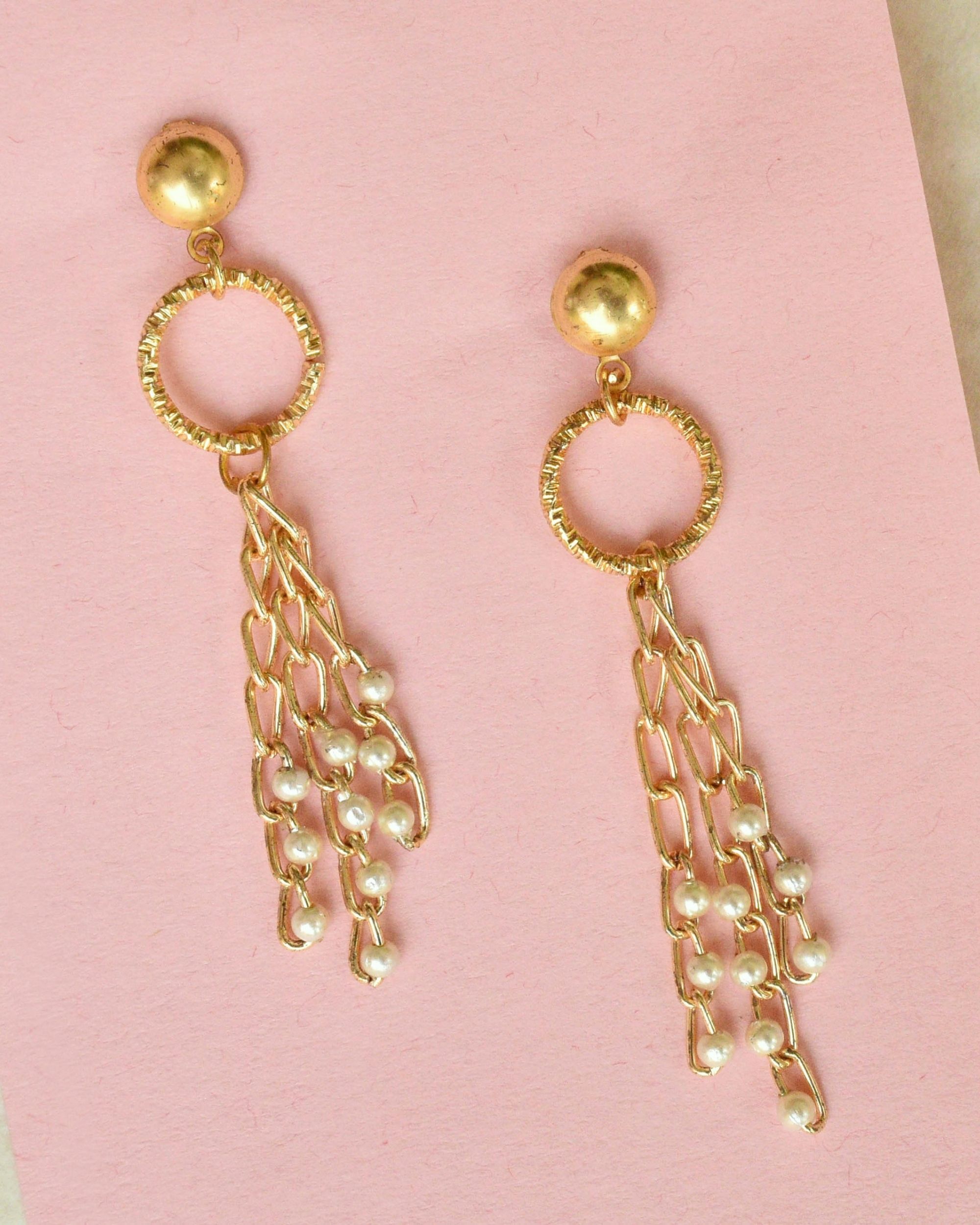 Super easy DIY pearl drop earrings Beads tutorial Beaded earrings   YouTube  Beaded wedding jewelry Beaded earrings Ankle bracelets diy