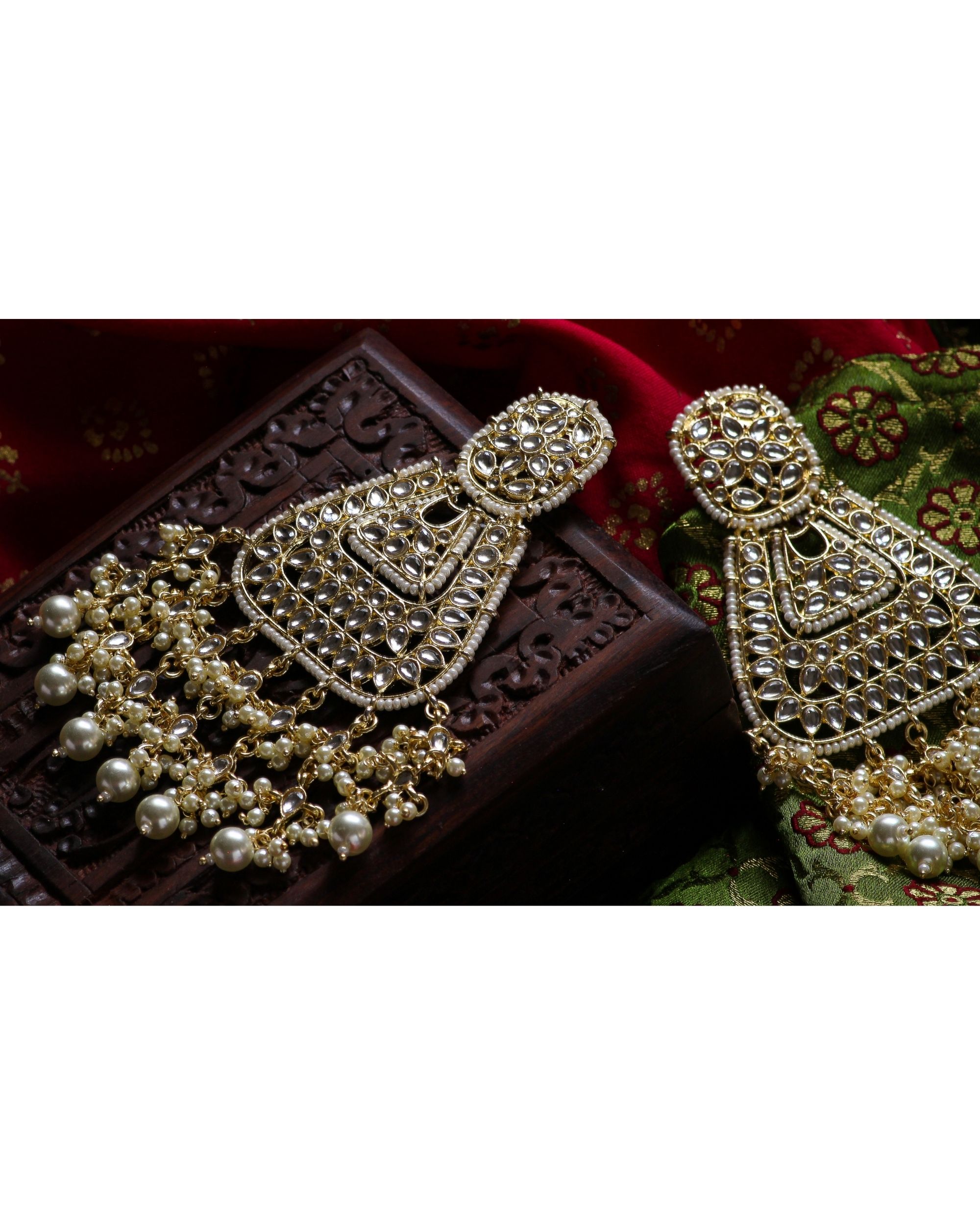 Kundan and pearl chandelier earring