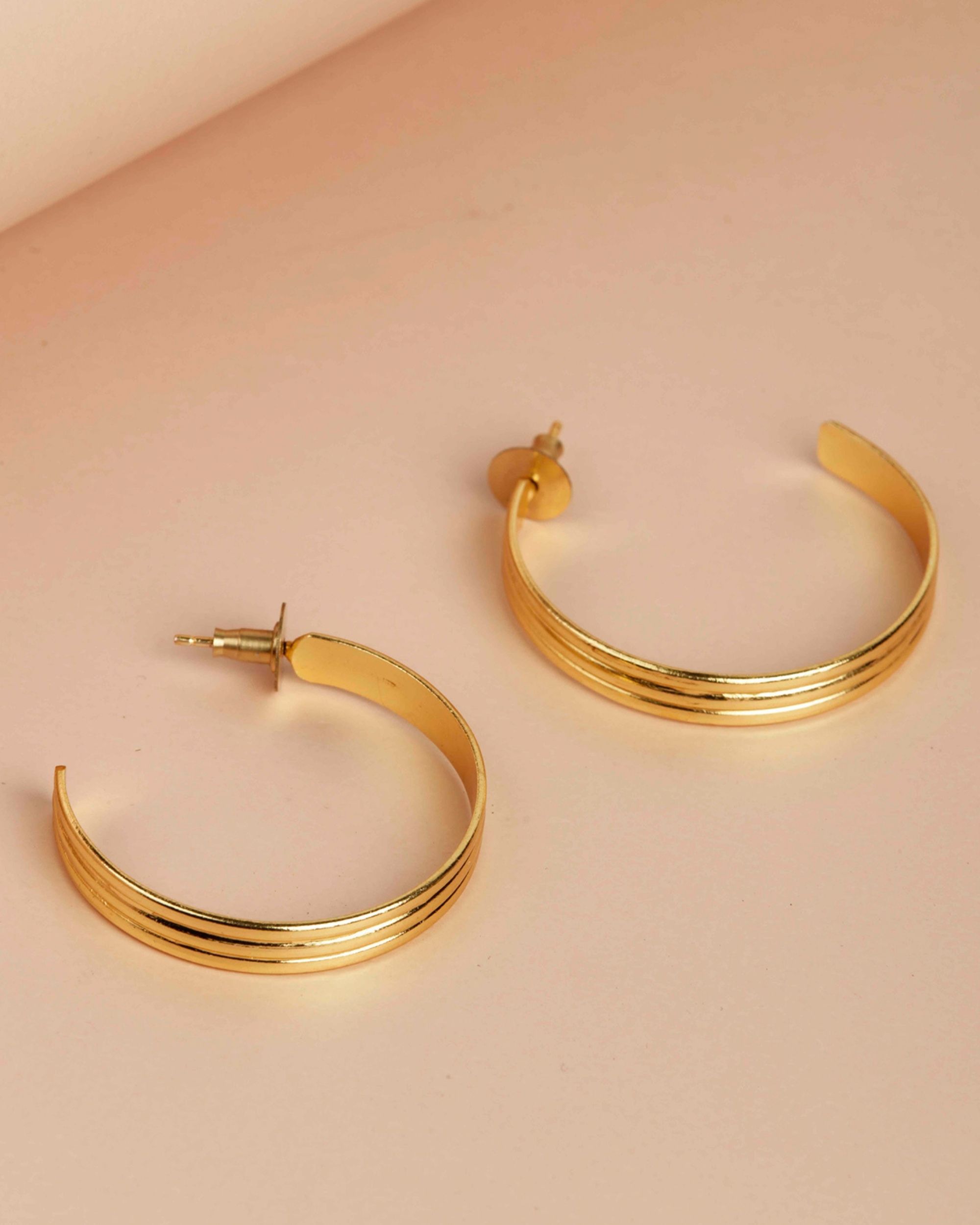 Triple layered hoop earrings