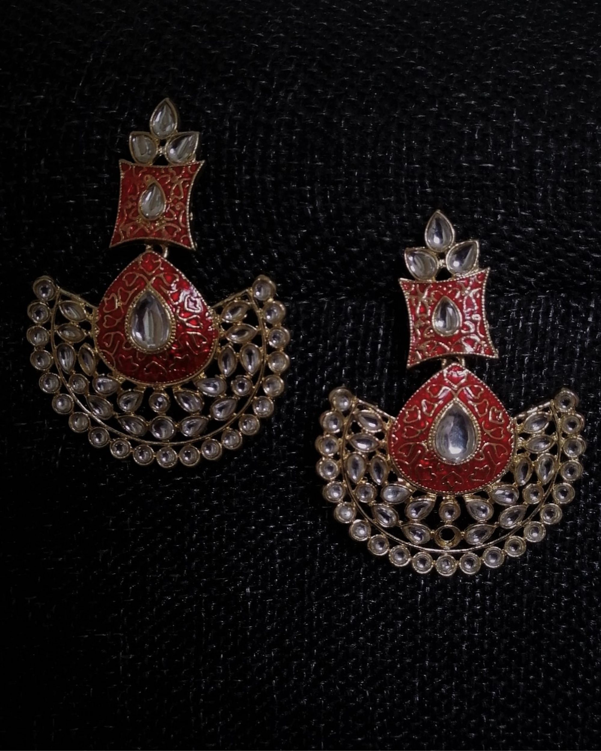 Red enamel stone earrings