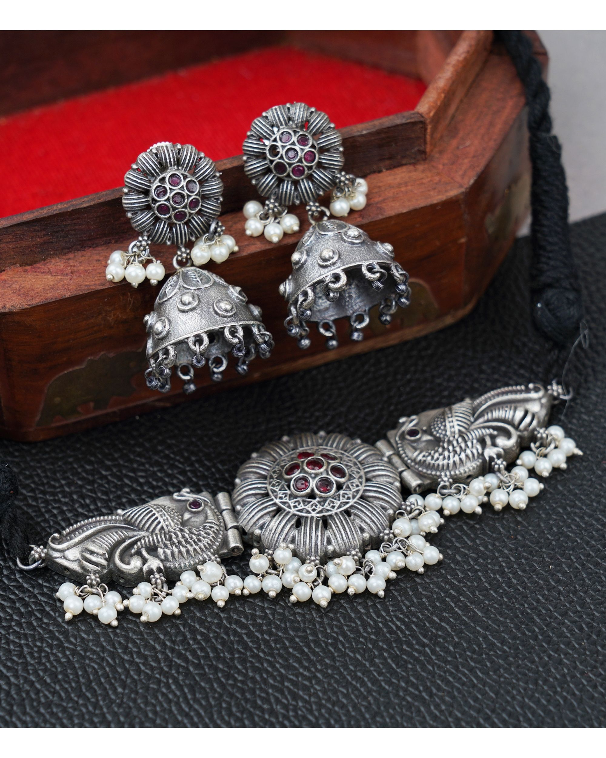 Dual peacock engraved neckpiece with earrings - set of two