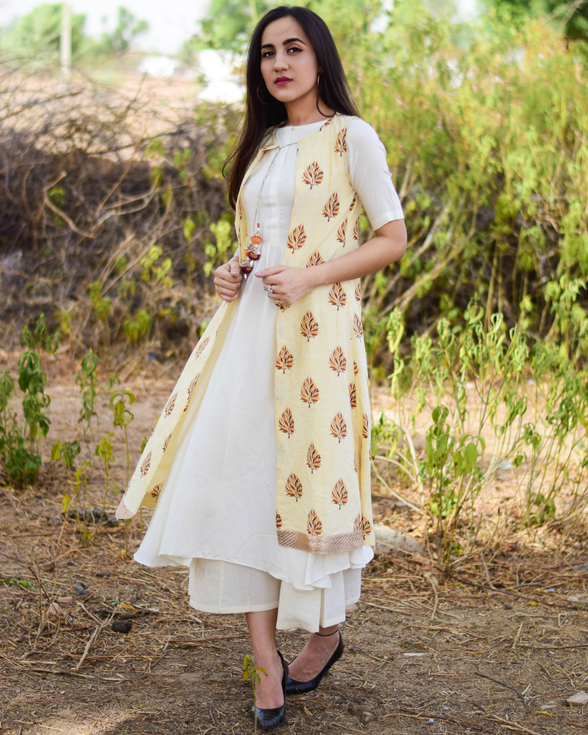 mughal female dress
