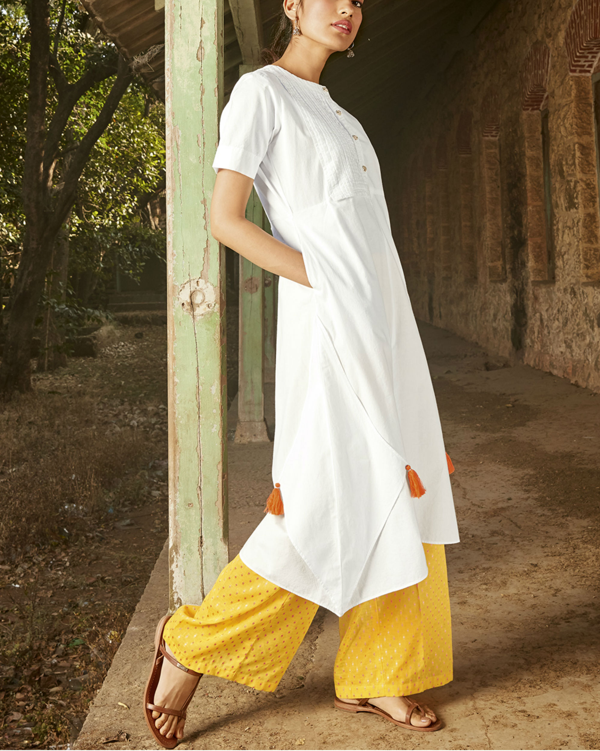 White hand chanderi silk kurta with silk palazzo and organza dupatta- Set  of 3 | Priya Chaudhary