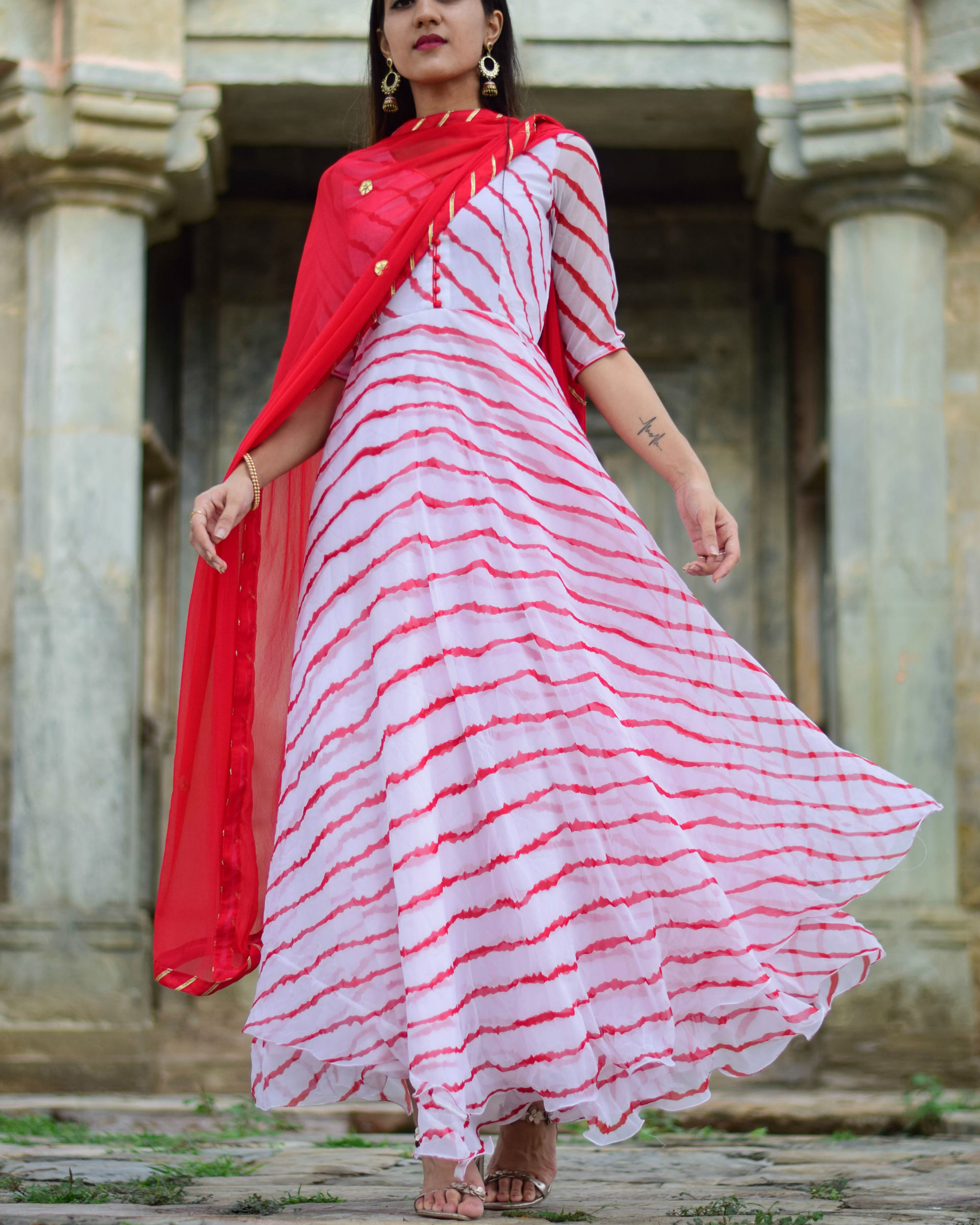 White striped anarkali with dupatta by Rangpur | The Secret Label