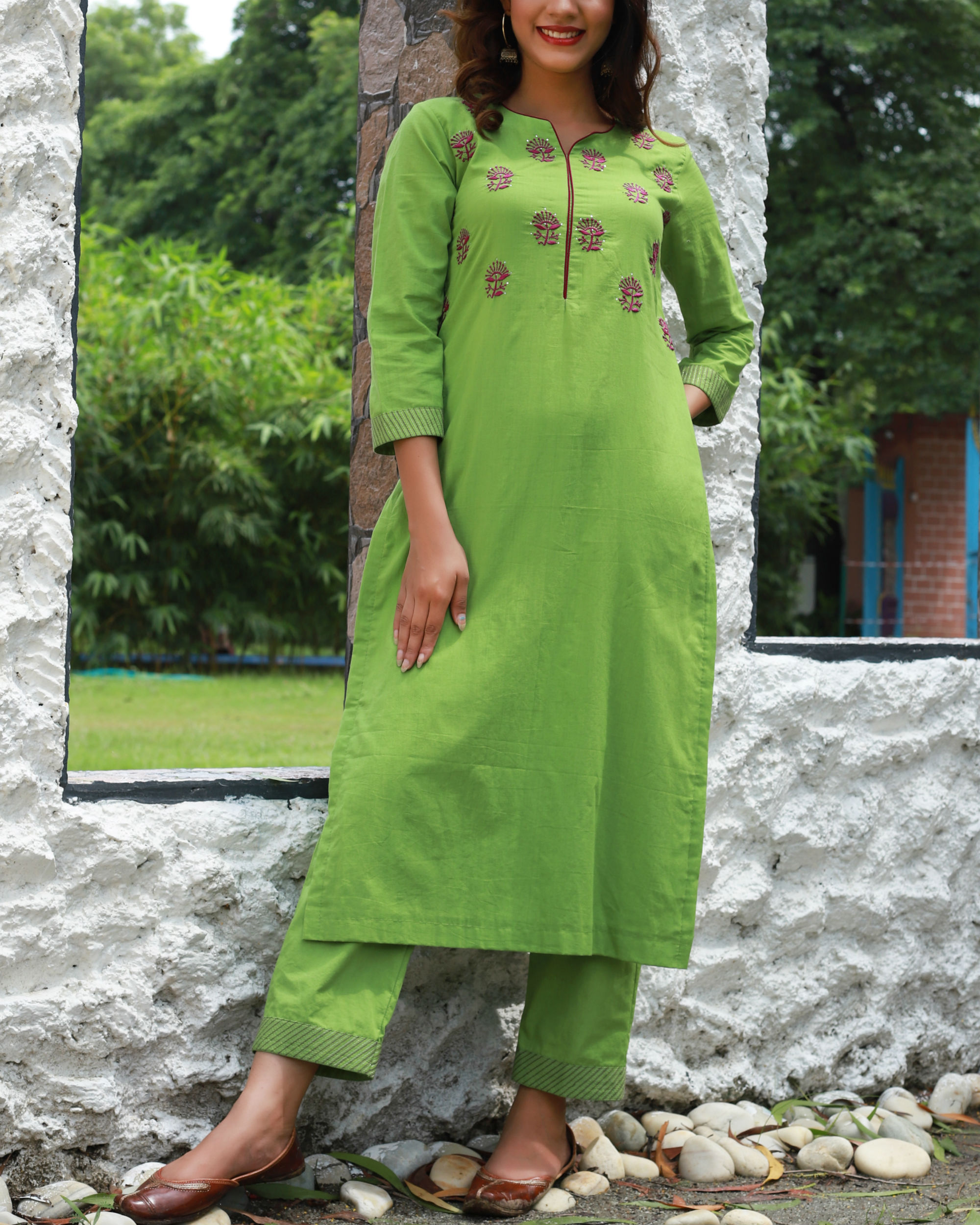 Green hand embroidered kurta set by Raasleela The Secret Label