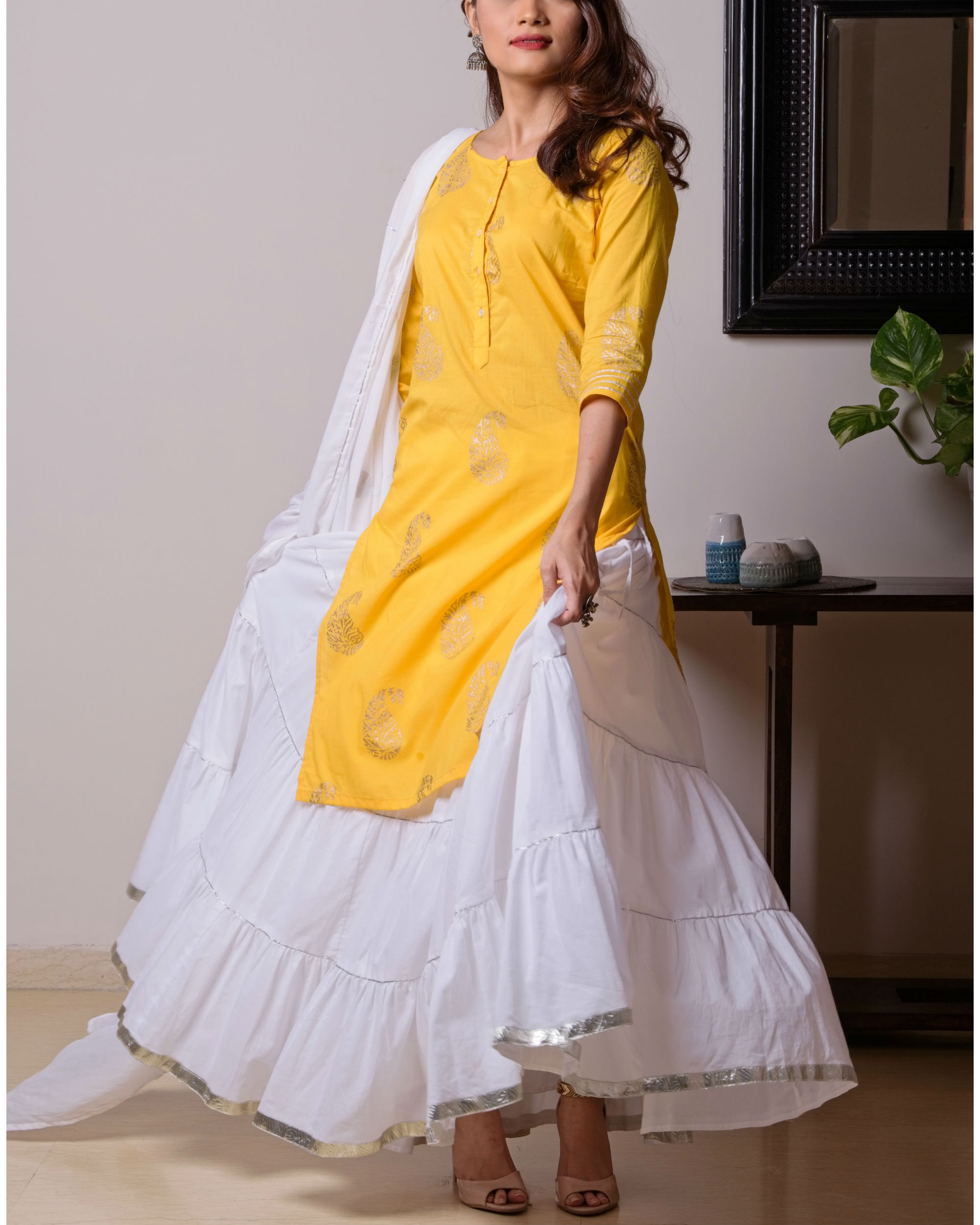 Saffron white kurta skirt set with dupatta