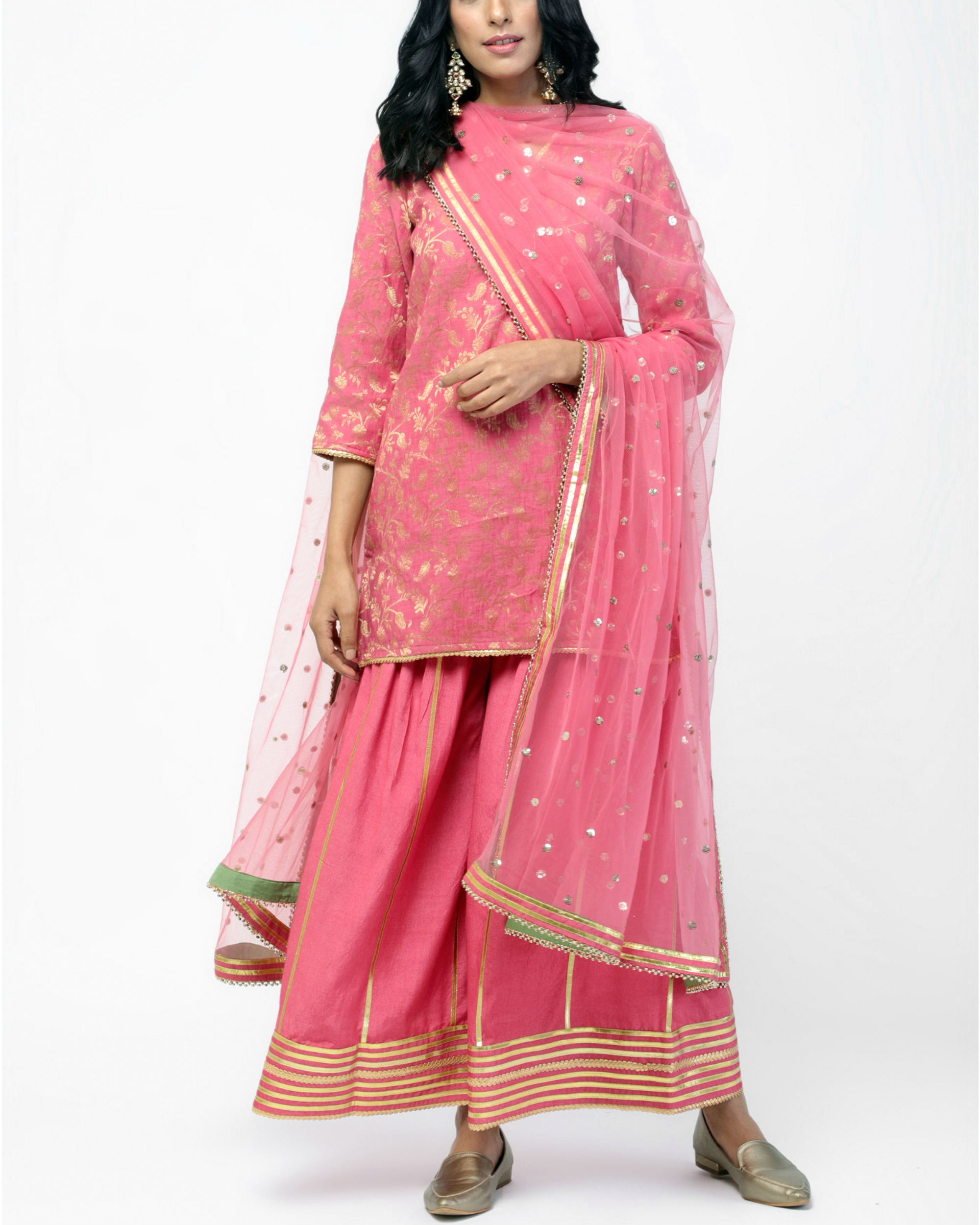 Peach short kurta set with dupatta by trueBrowns | The Secret Label