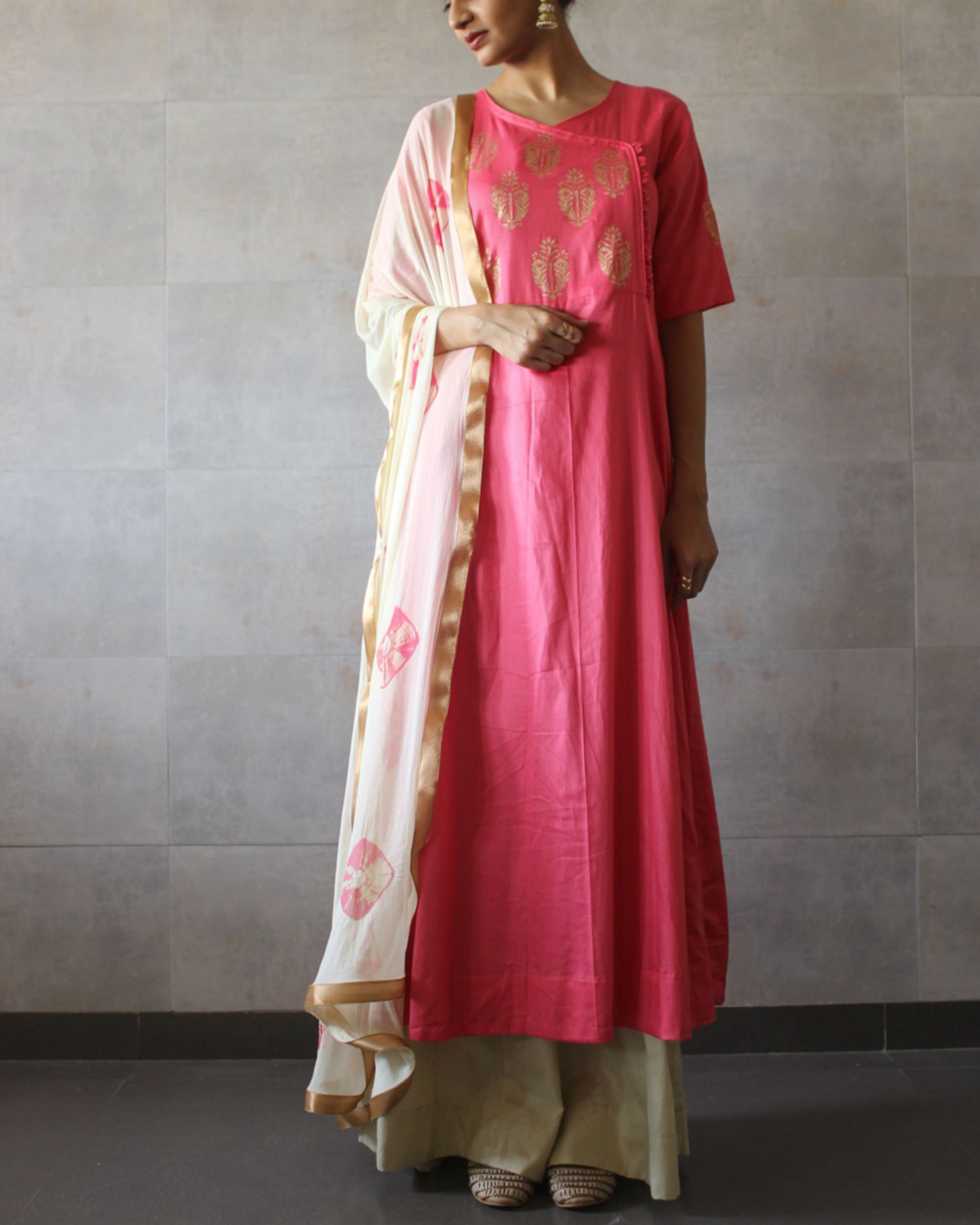 kediya kurti