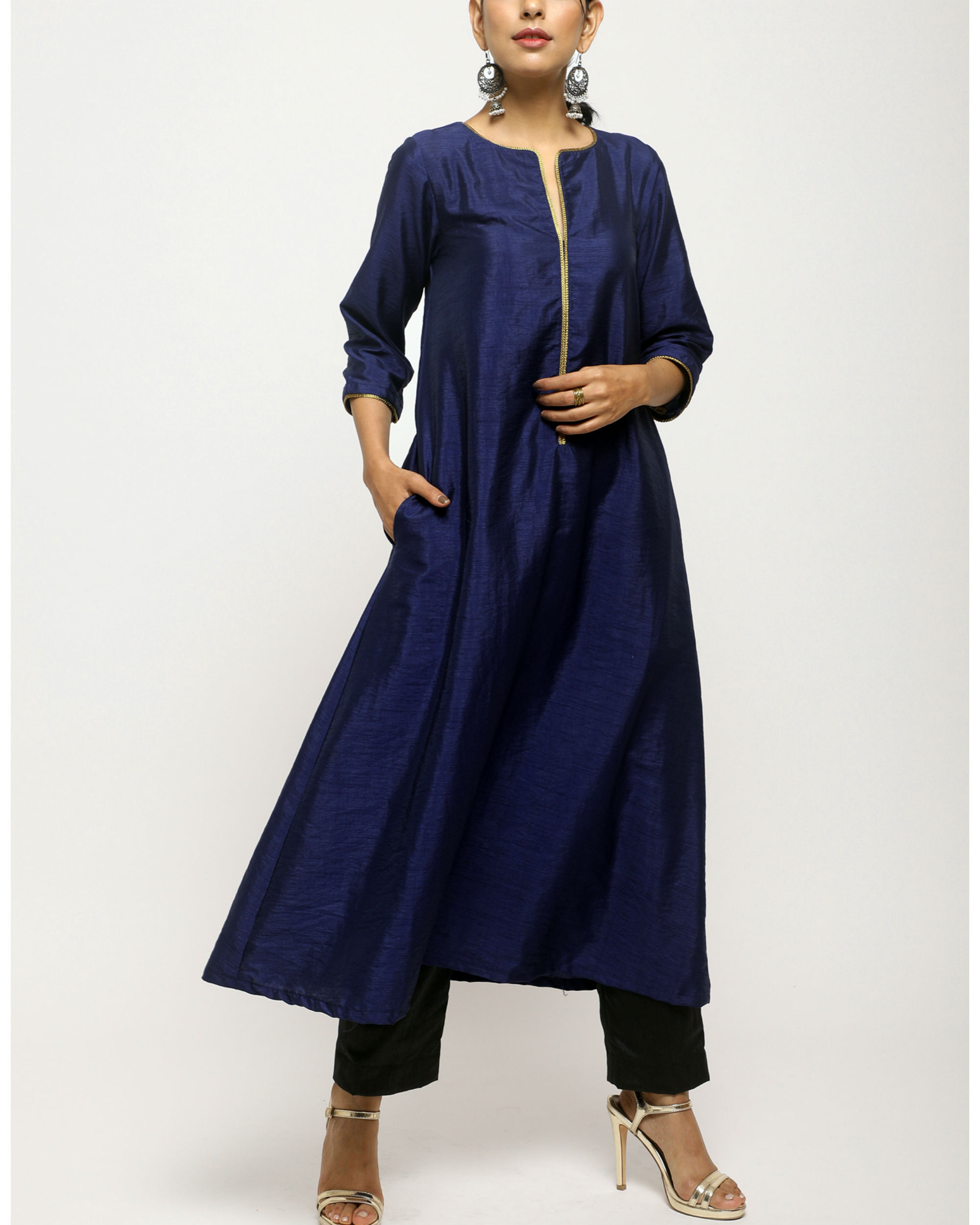 Blue Golden lace kurta set by trueBrowns | The Secret Label