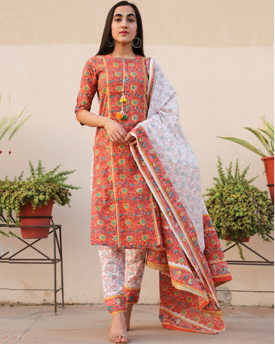 Orange floral kurta set by Kaaj | The Secret Label