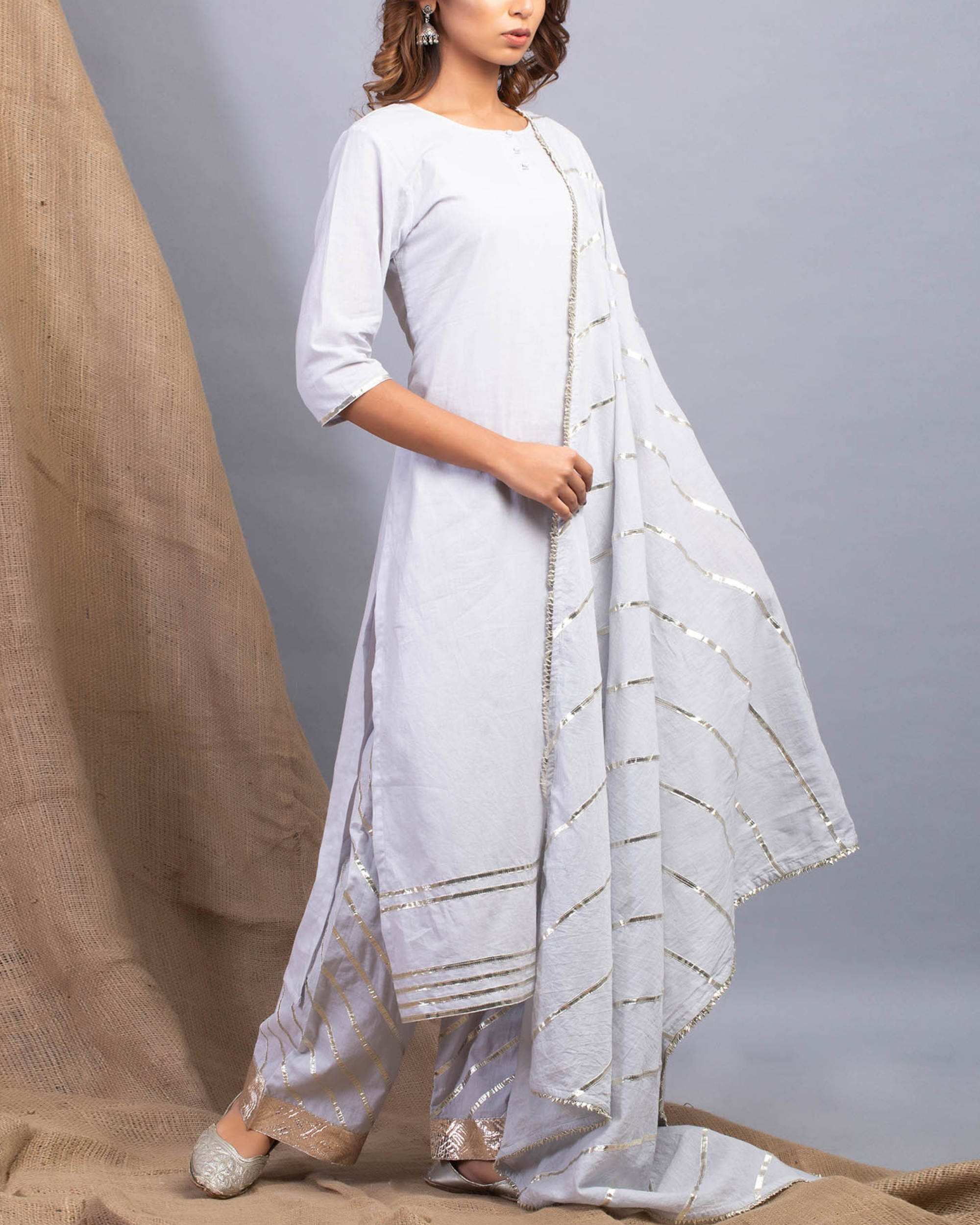 Grey gota detailed kurta set with dupatta by Maison Shefali | The ...