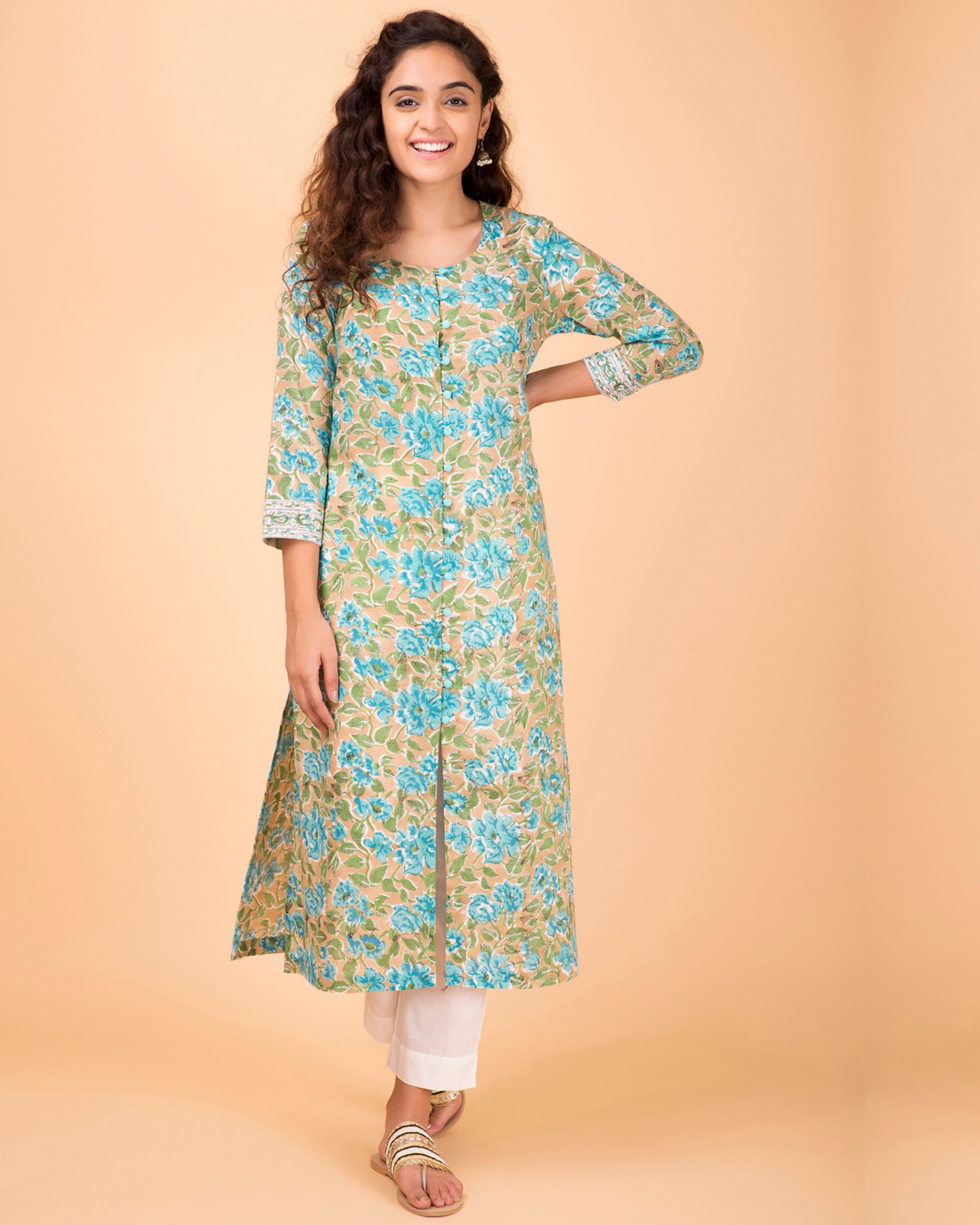 Blue slit straight kurta by Twirl Studio | The Secret Label