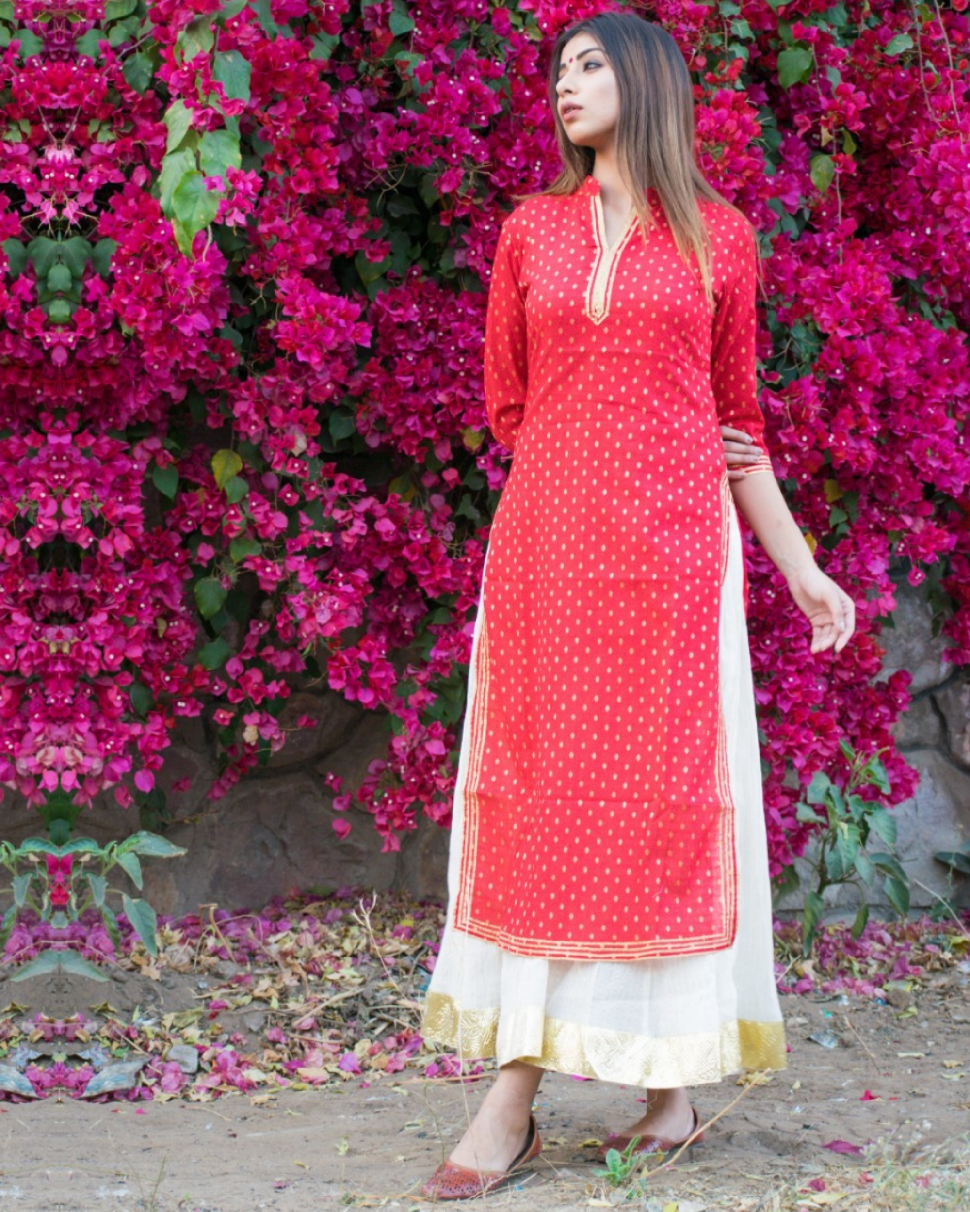 Gota detailed red and off white kurta dress - Set of two
