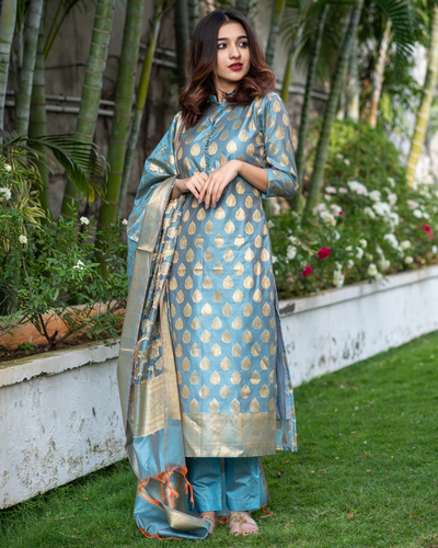 Designer Banarsi Suits Collection 2023 - Pakistani Banarsi Suits Unstitched  Embroidered | Sanaulla Store