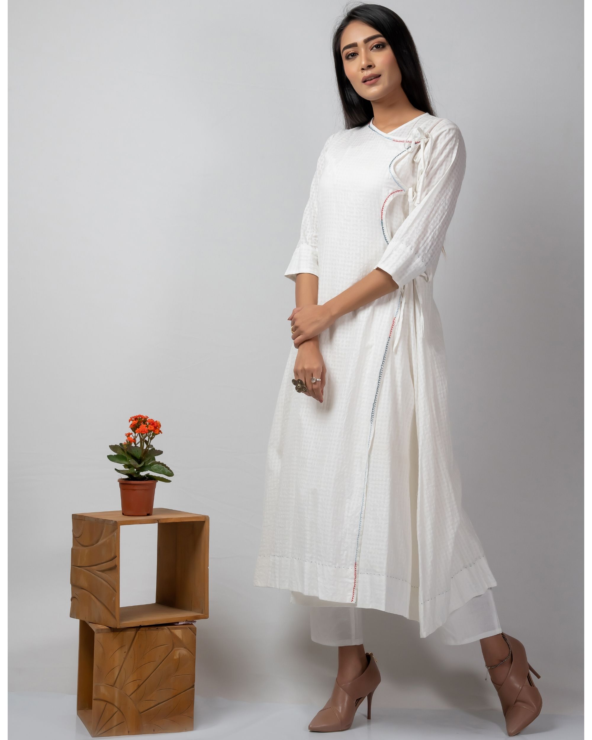White checkered angrakha kurta with embroidery by Silai | The Secret Label
