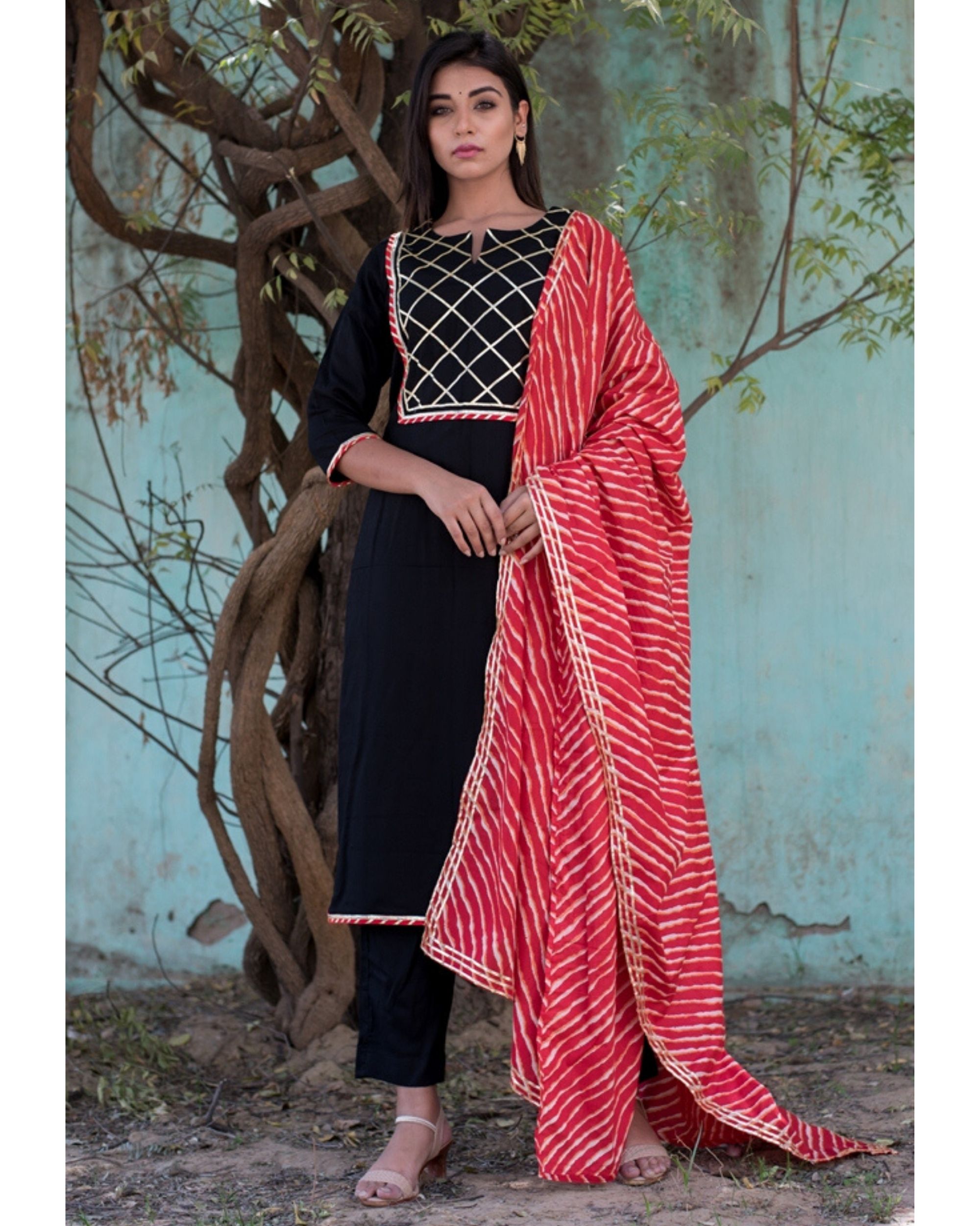 Black gota yoke kurta and pants with leheriya dupatta- Set Of Three by ...