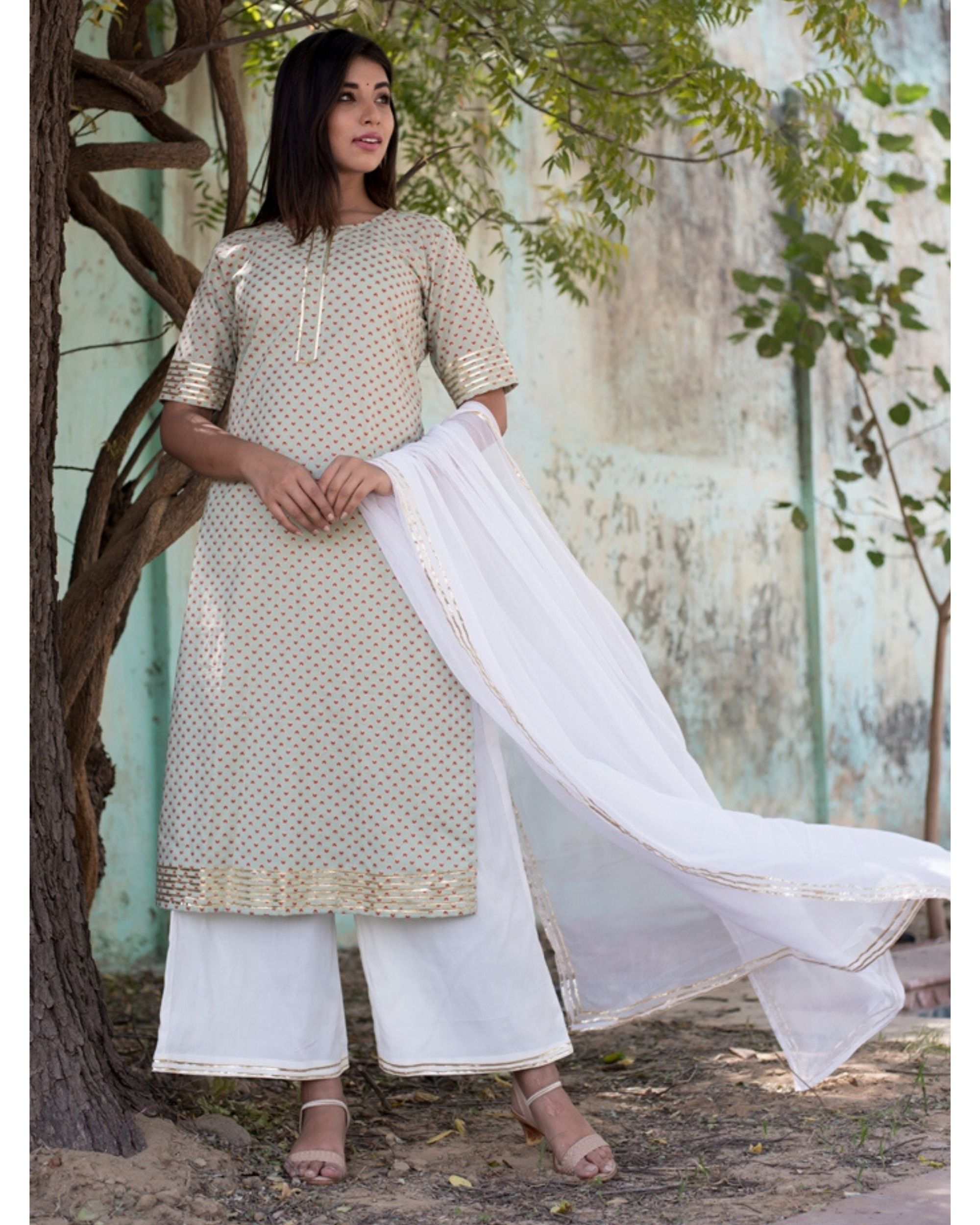 Green printed kurta and palazzo with dupatta Set Of Three by Amari