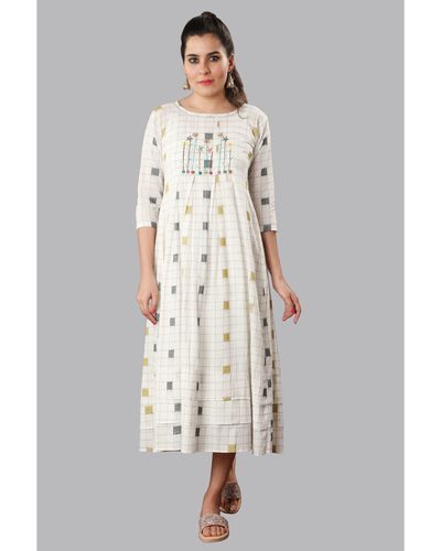 White checkered maxi dress with embroidery by Miar | The Secret Label