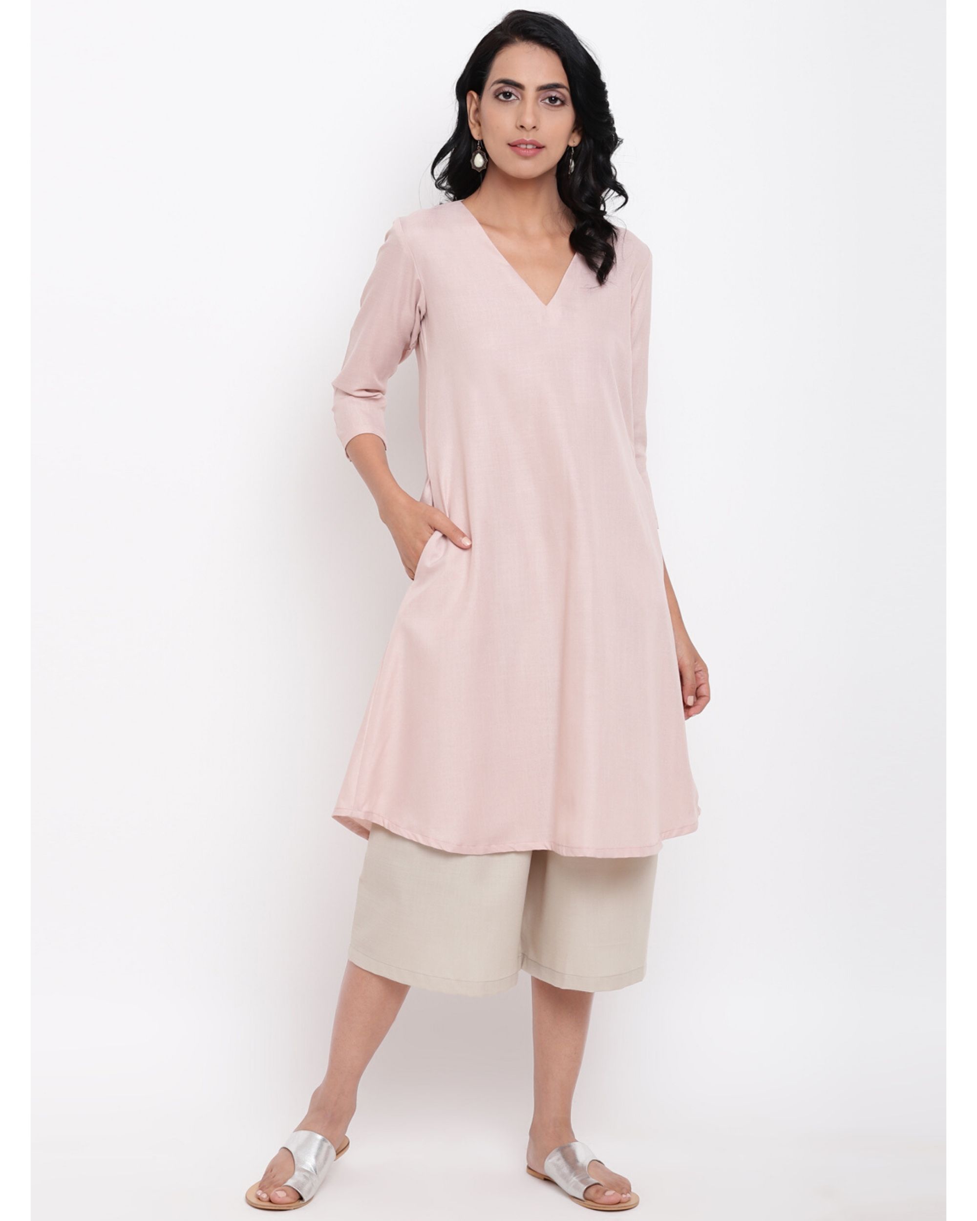 Blush pink pocket kurta and pants- Set Of Two by trueBrowns | The ...