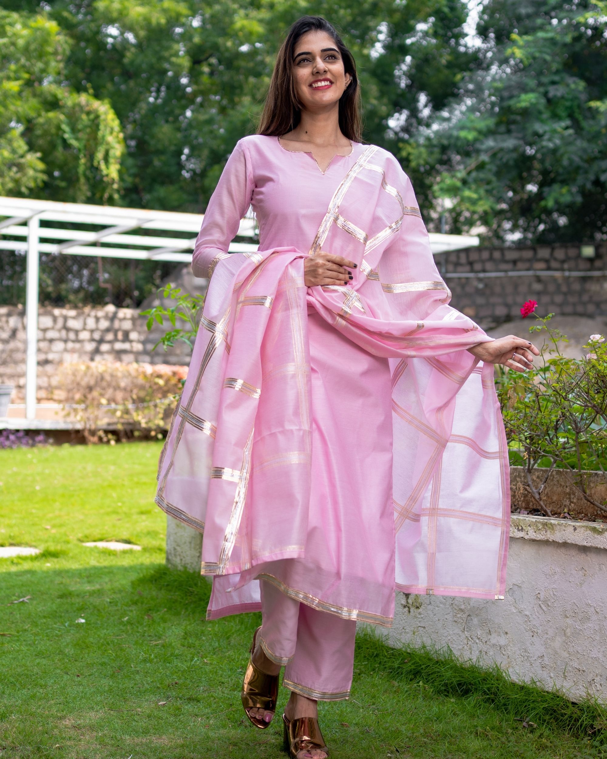 Pink gota embroidered chanderi kurta and pants with dupatta- Set Of Three