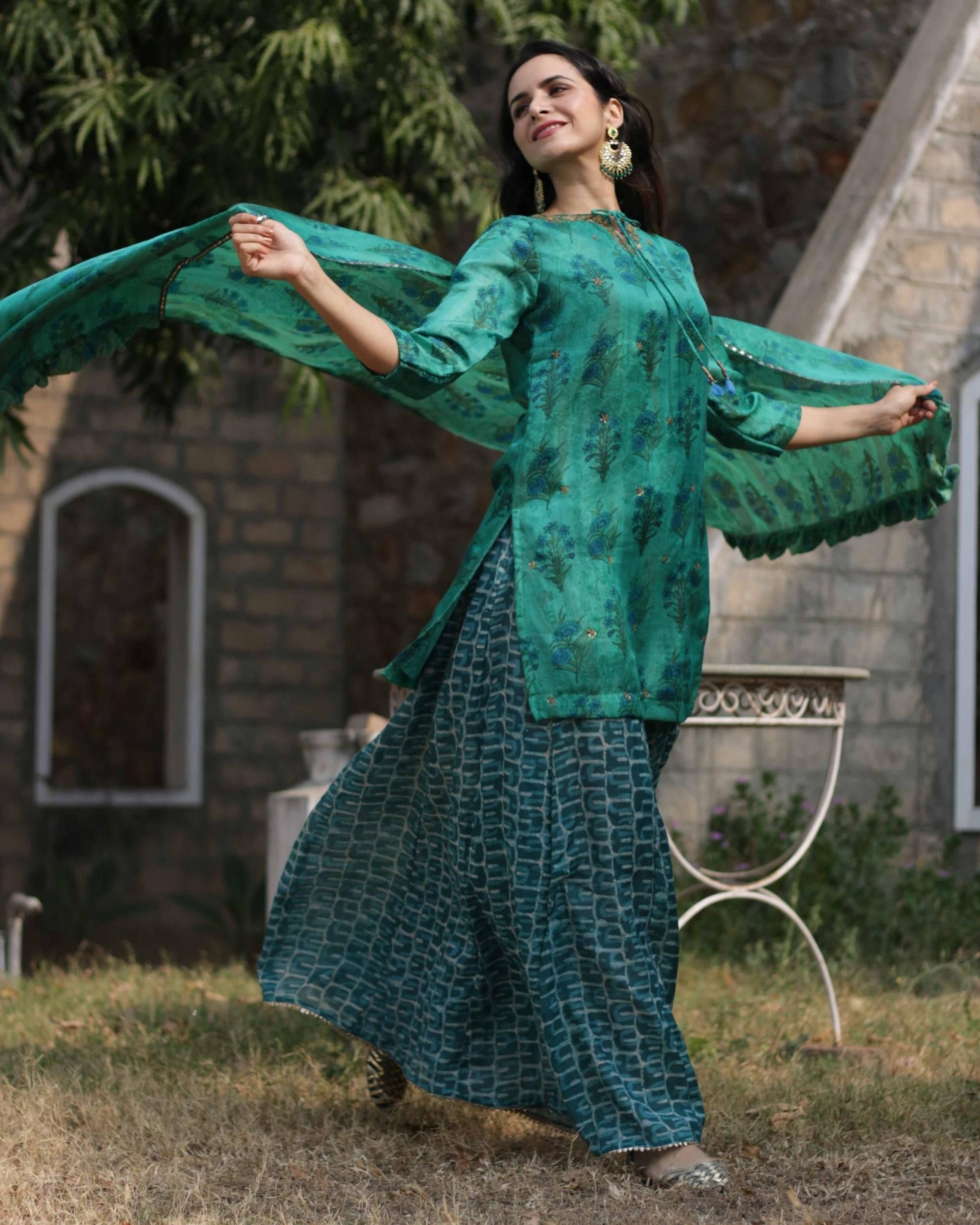 Emerald green kurta and palazzo set with dupatta - set of three by ...