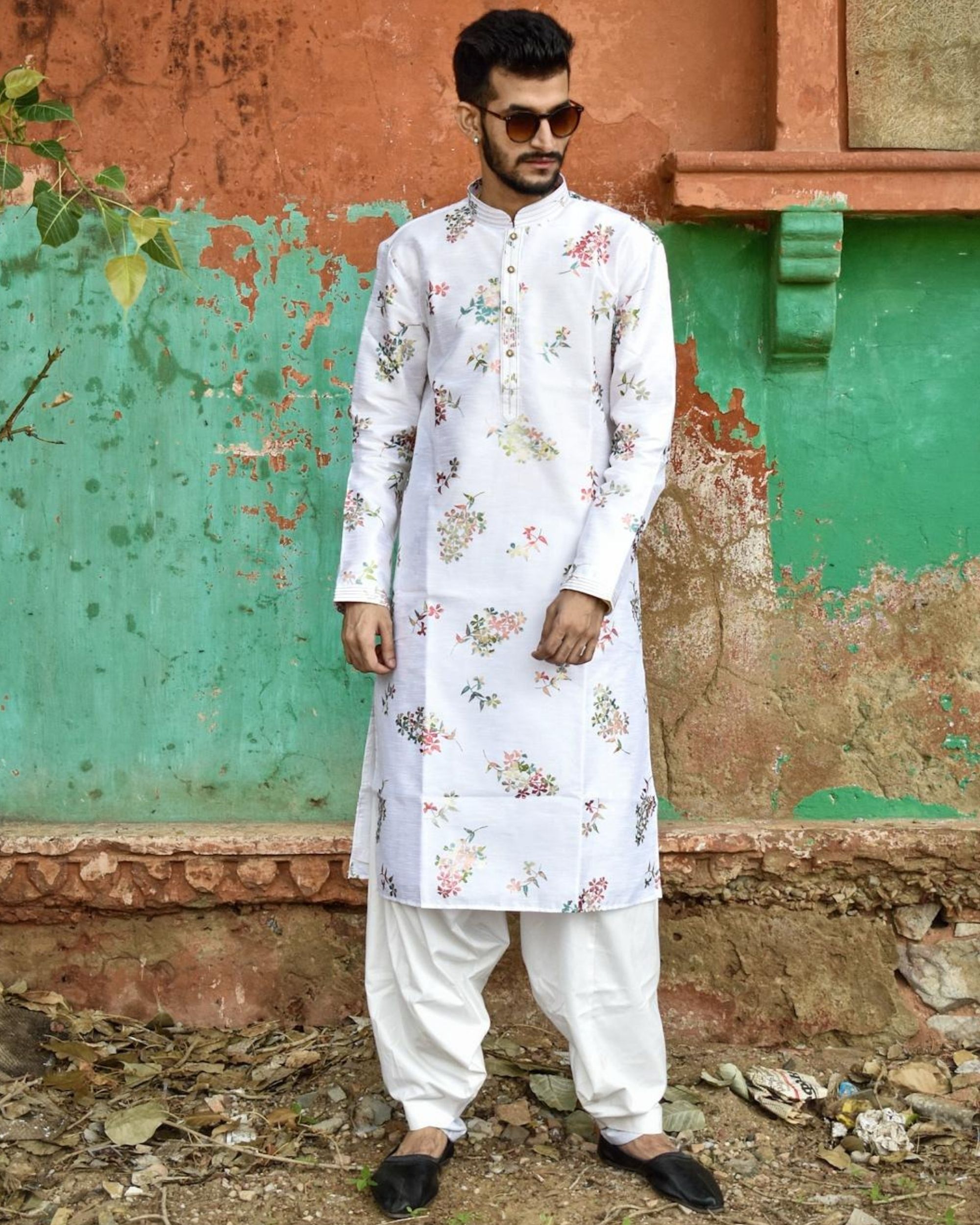 The Best Holi Outfit For Men to Sport For Upcoming Holi