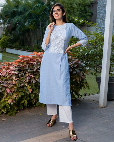 Powder Blue Floral Embroidered Kurta And Pants Set Of Two By Desi Doree The Secret Label