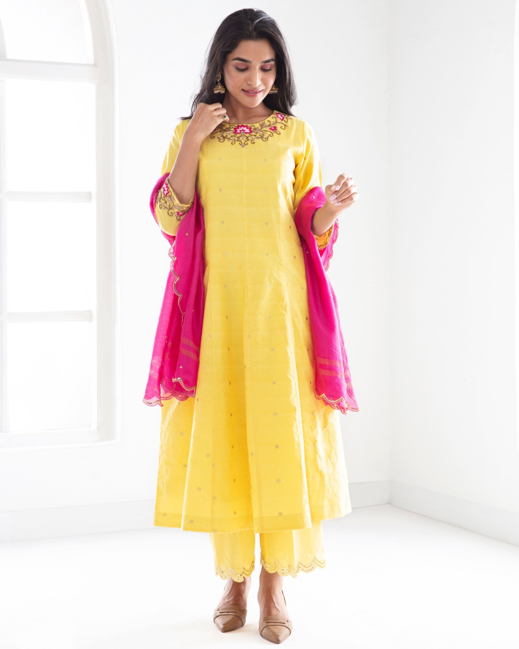 Buy Lime Yellow Kurtas for Women by AVAASA MIX N' MATCH Online | Ajio.com