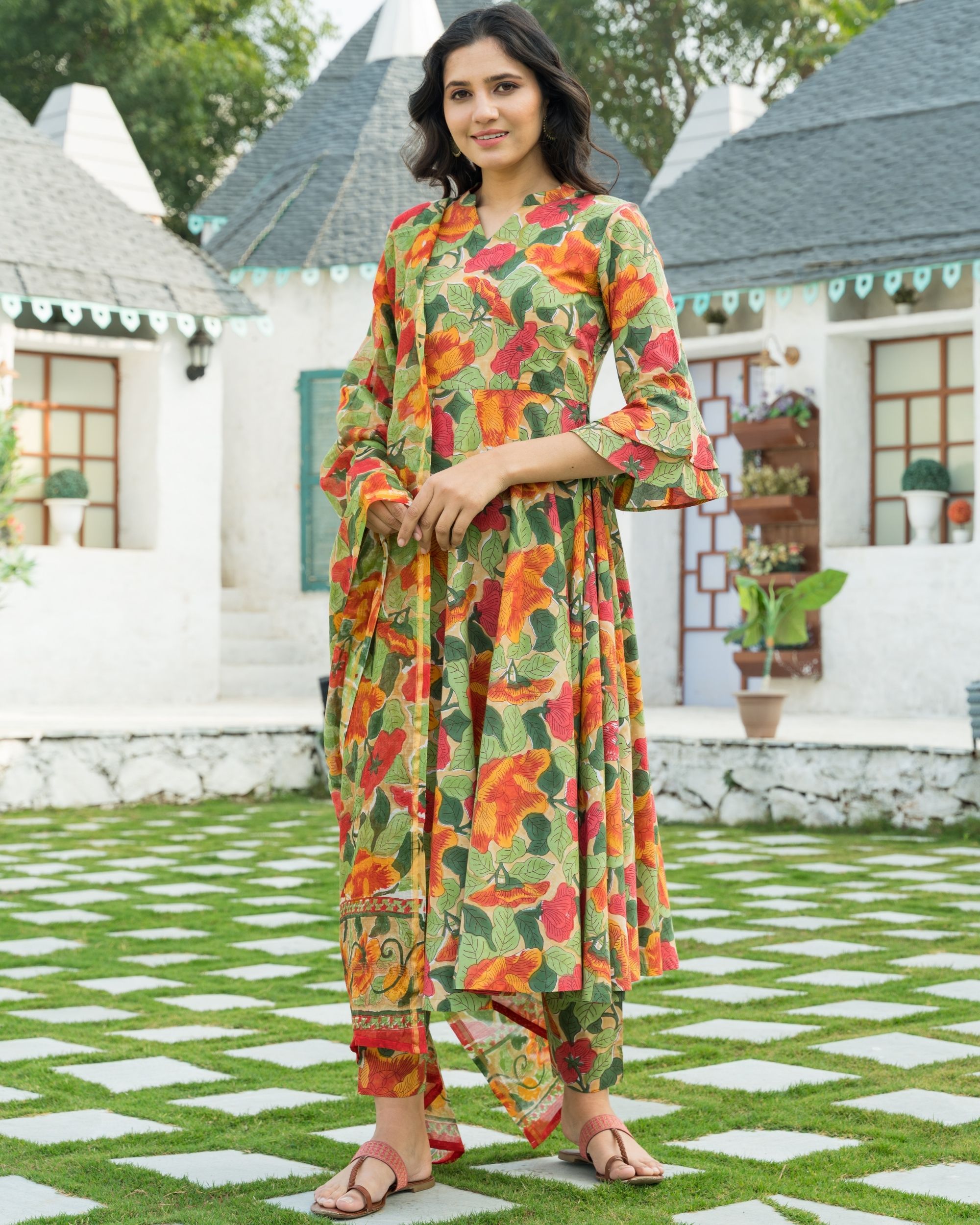 Multi colored leaf suit set - set of three by Pheeta | The Secret Label