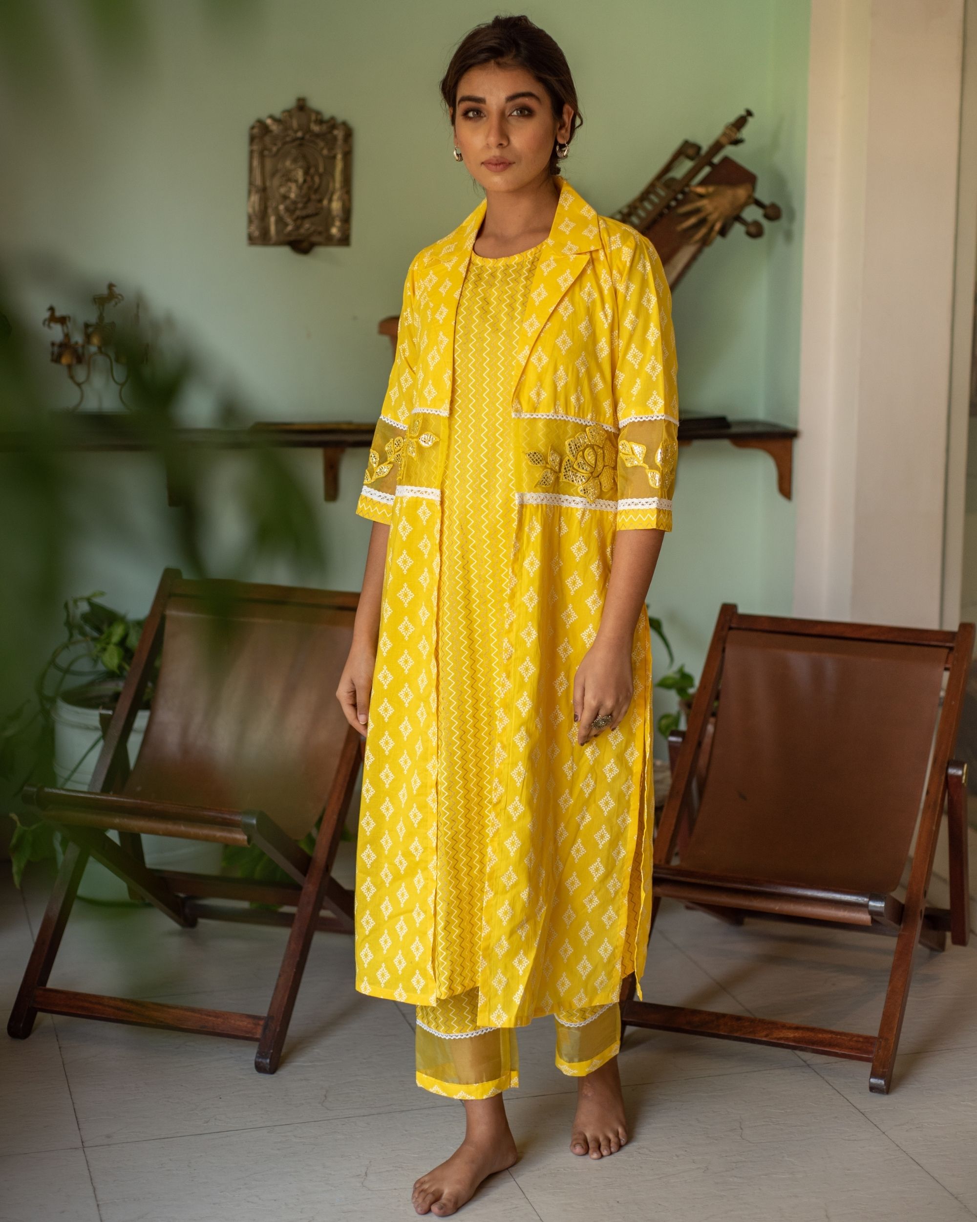 Yellow kurta with a floral jacket - set of two
