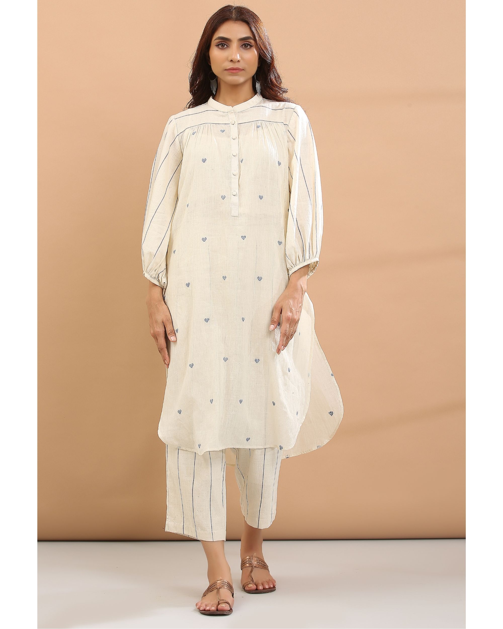 Off white and blue heart kurta with inner and pants - set of three