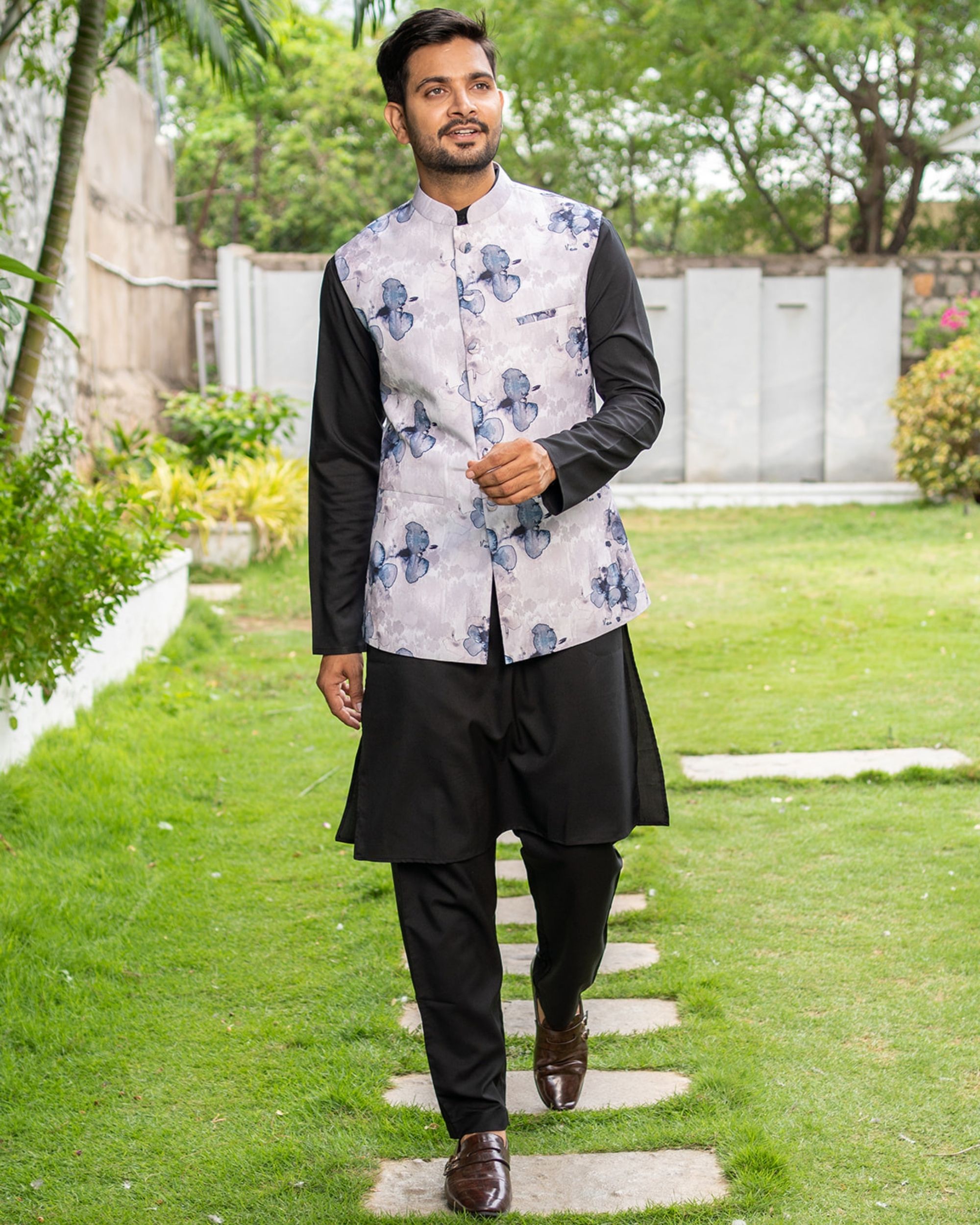 Grey floral printed nehru jacket with 