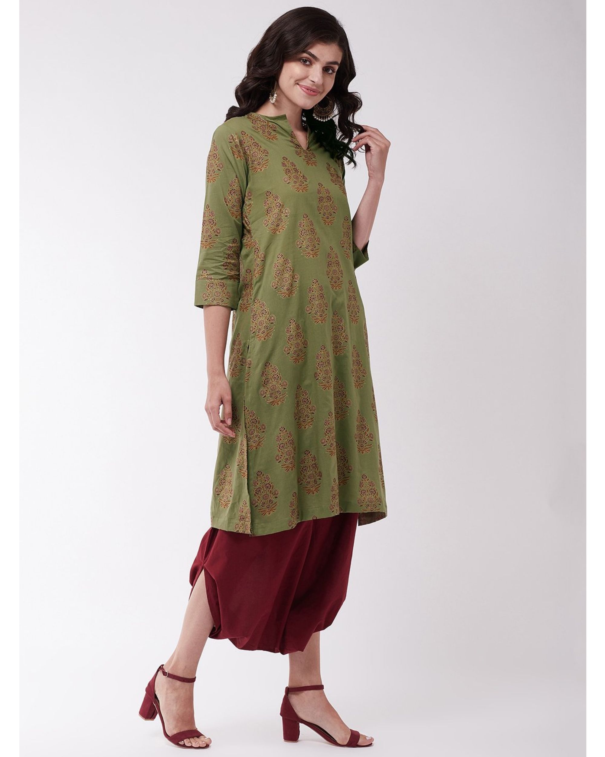 Women's New Designer Dhoti Pattern Ready Wear Saree [Maroon]