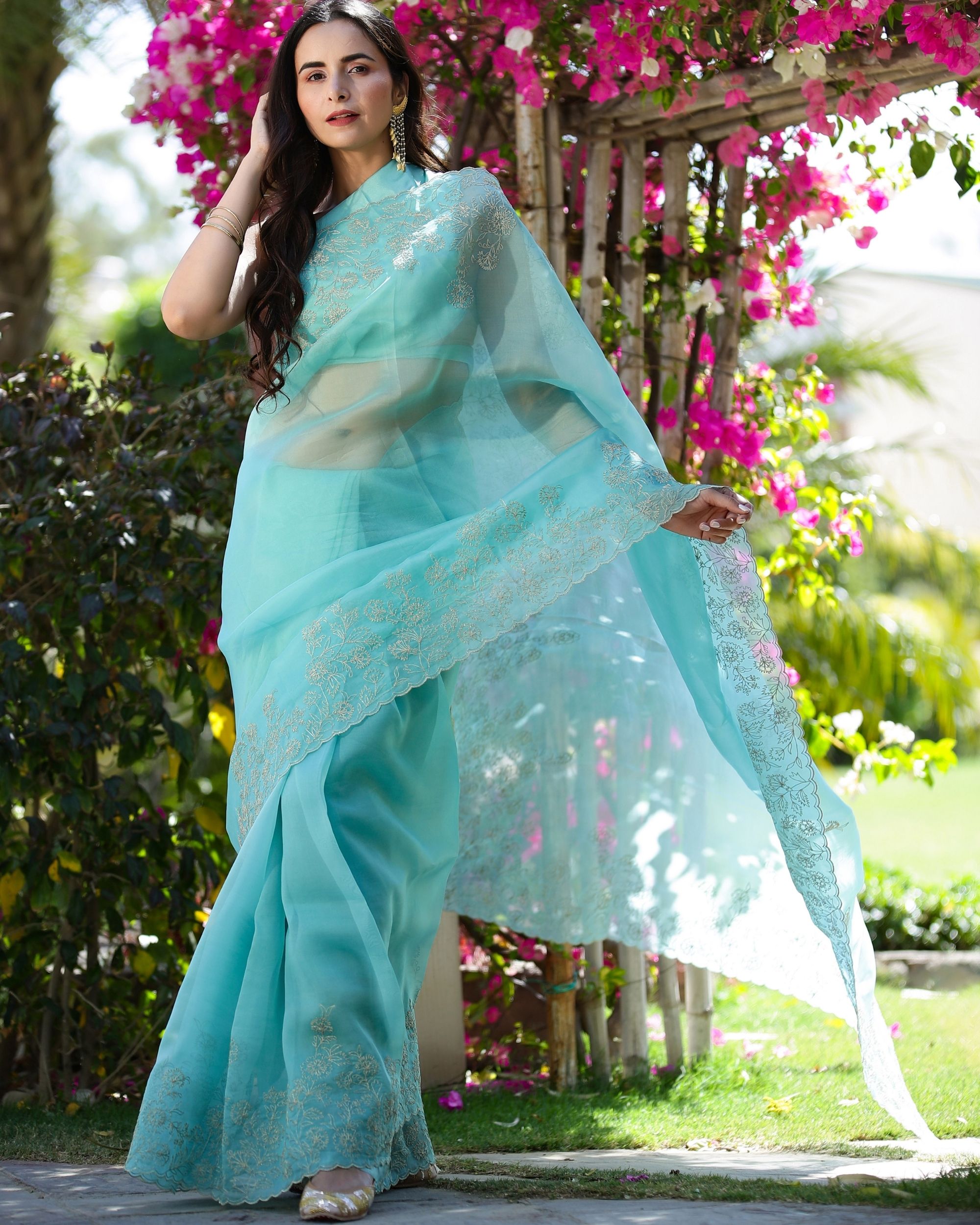 Buy Green Pure Silk Organza Saree Set by Designer CHARU MAKKAR