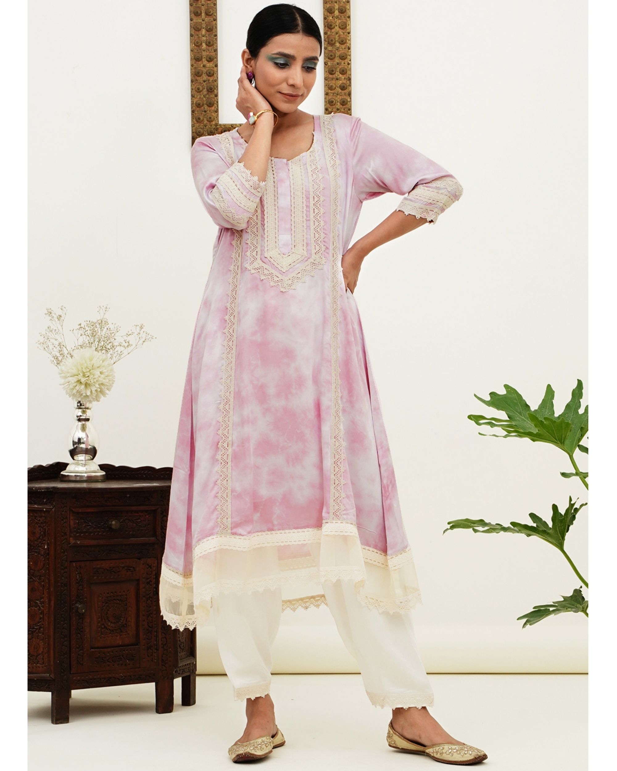 Pink tie and die lace kurta and off white pants - set of two