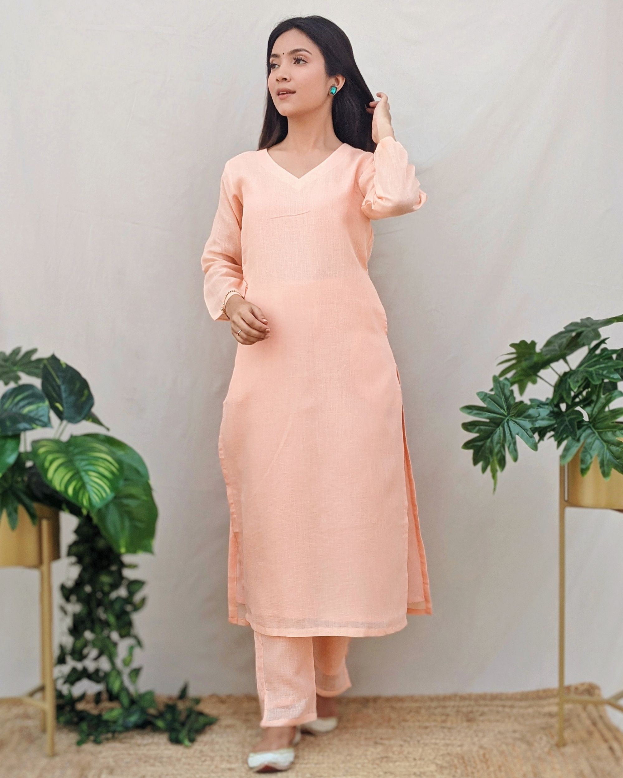 Secret label knee length on sale kurtis