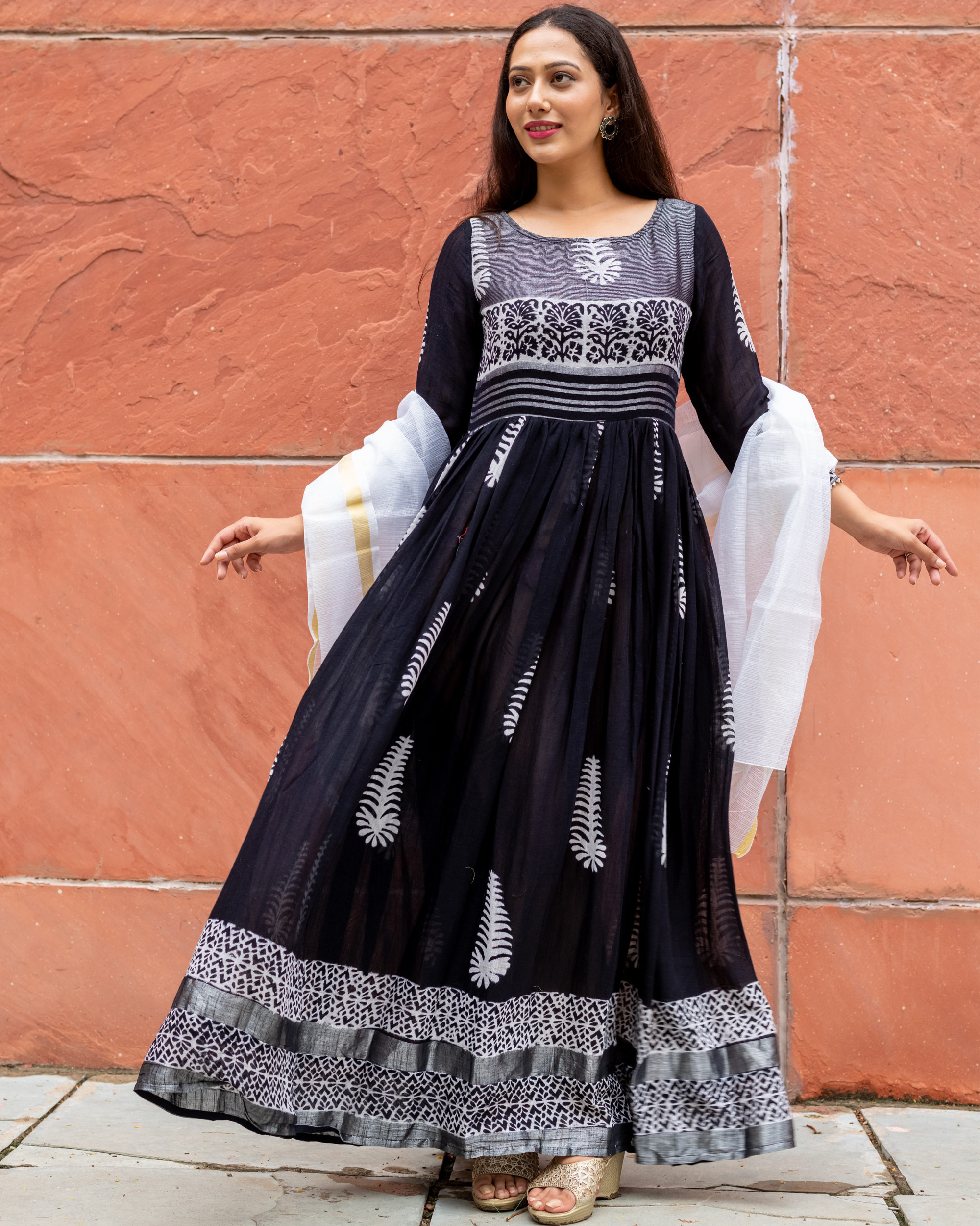 Elegant Black Color Solid Gown With Printed Dupatta  ekmazoncom