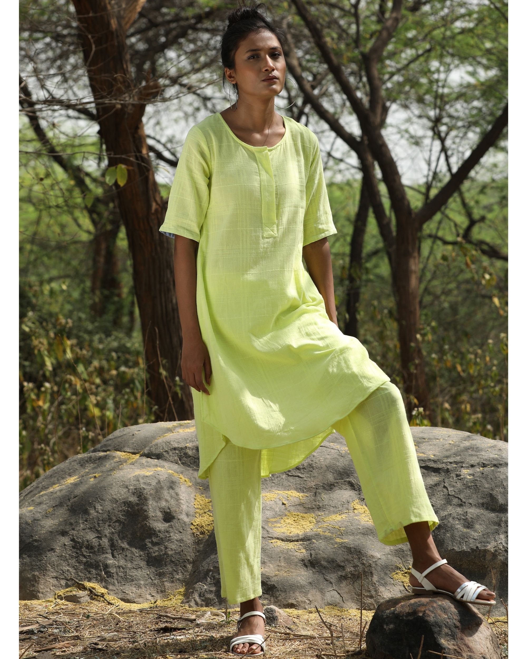 Green cotton half sleeves kurta