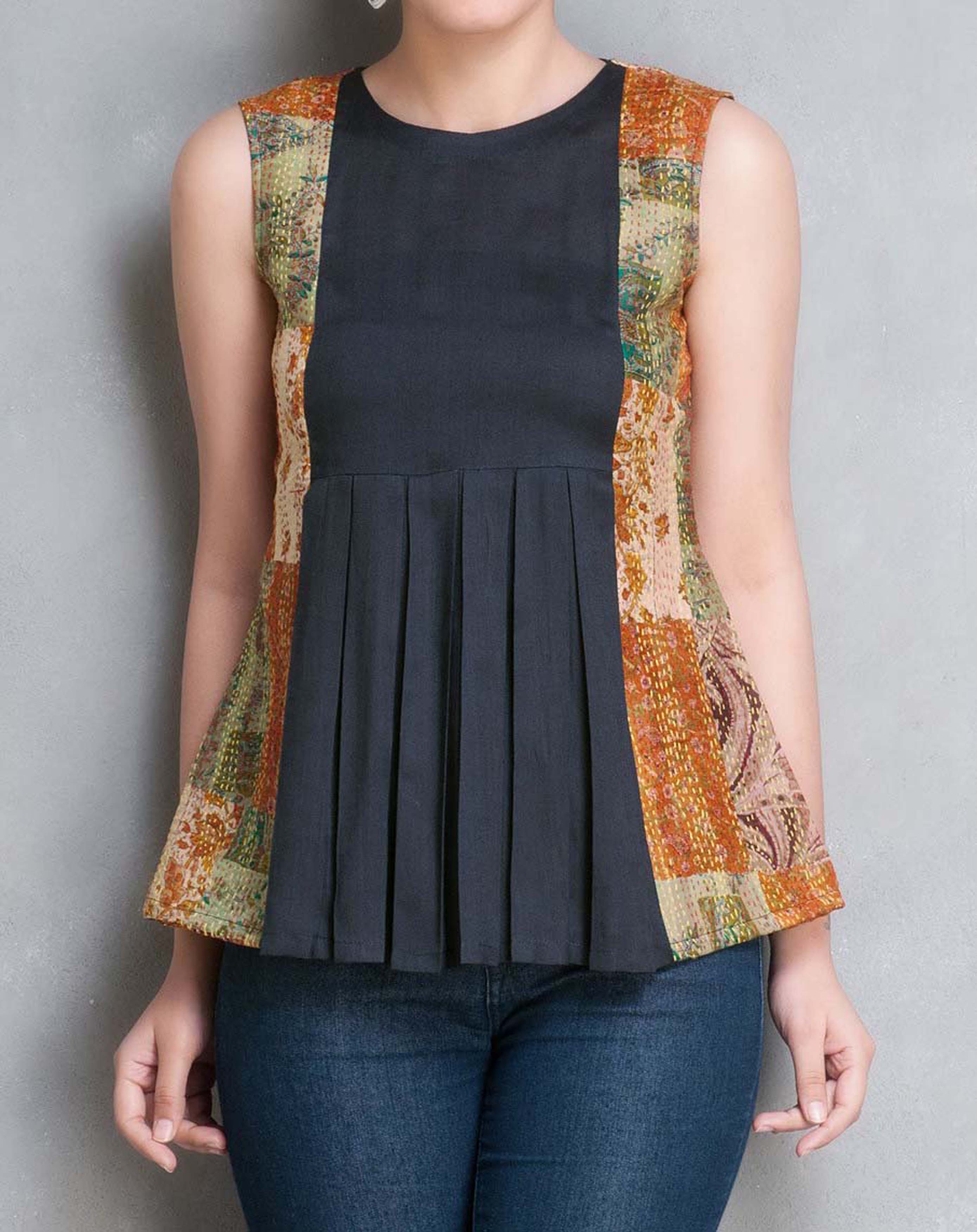 Black kantha pleated top by Simply Kitsch | The Secret Label