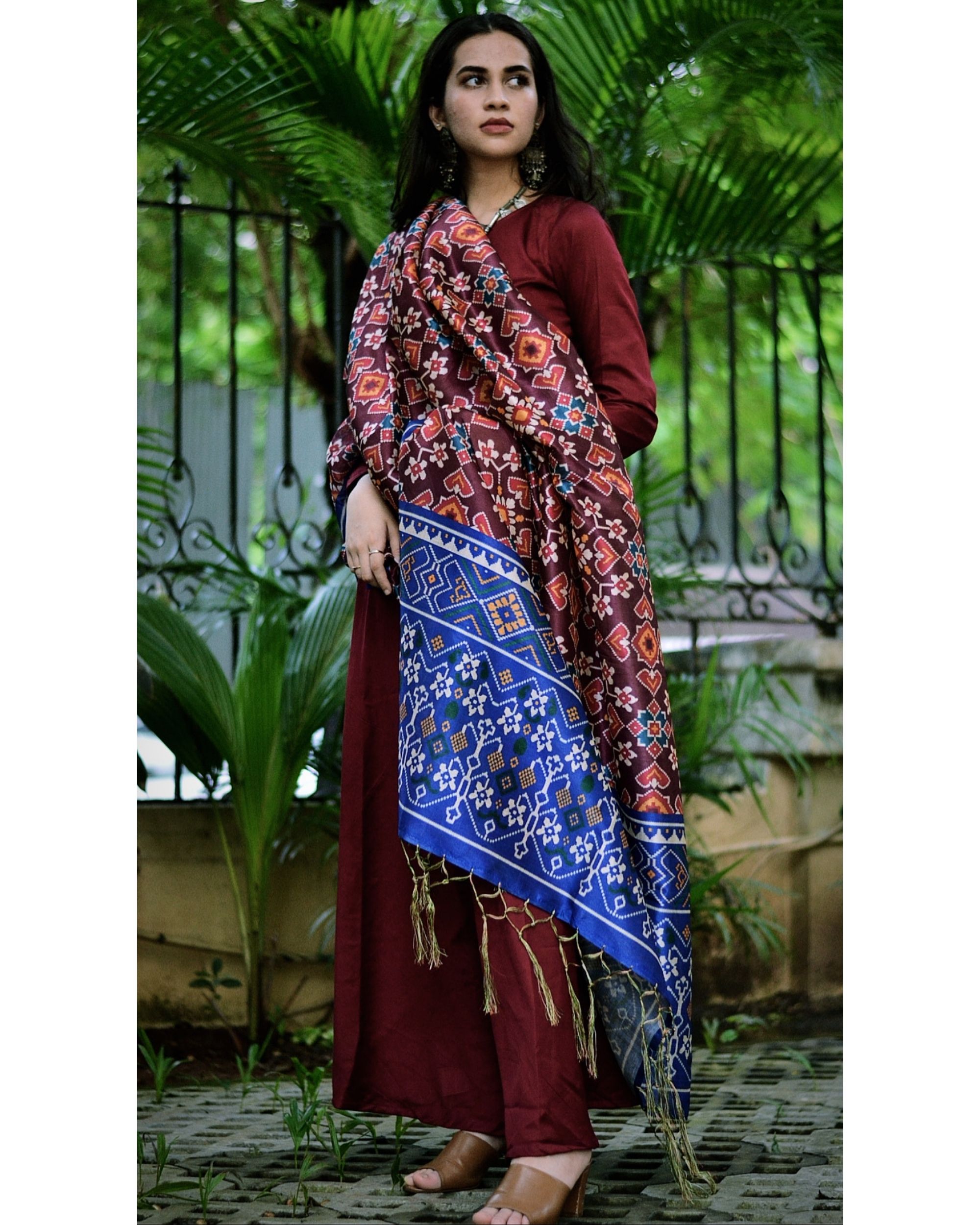 Pashmina Silk with Patola Designer Foil Print Work Ready to Wear Gown –  Prititrendz