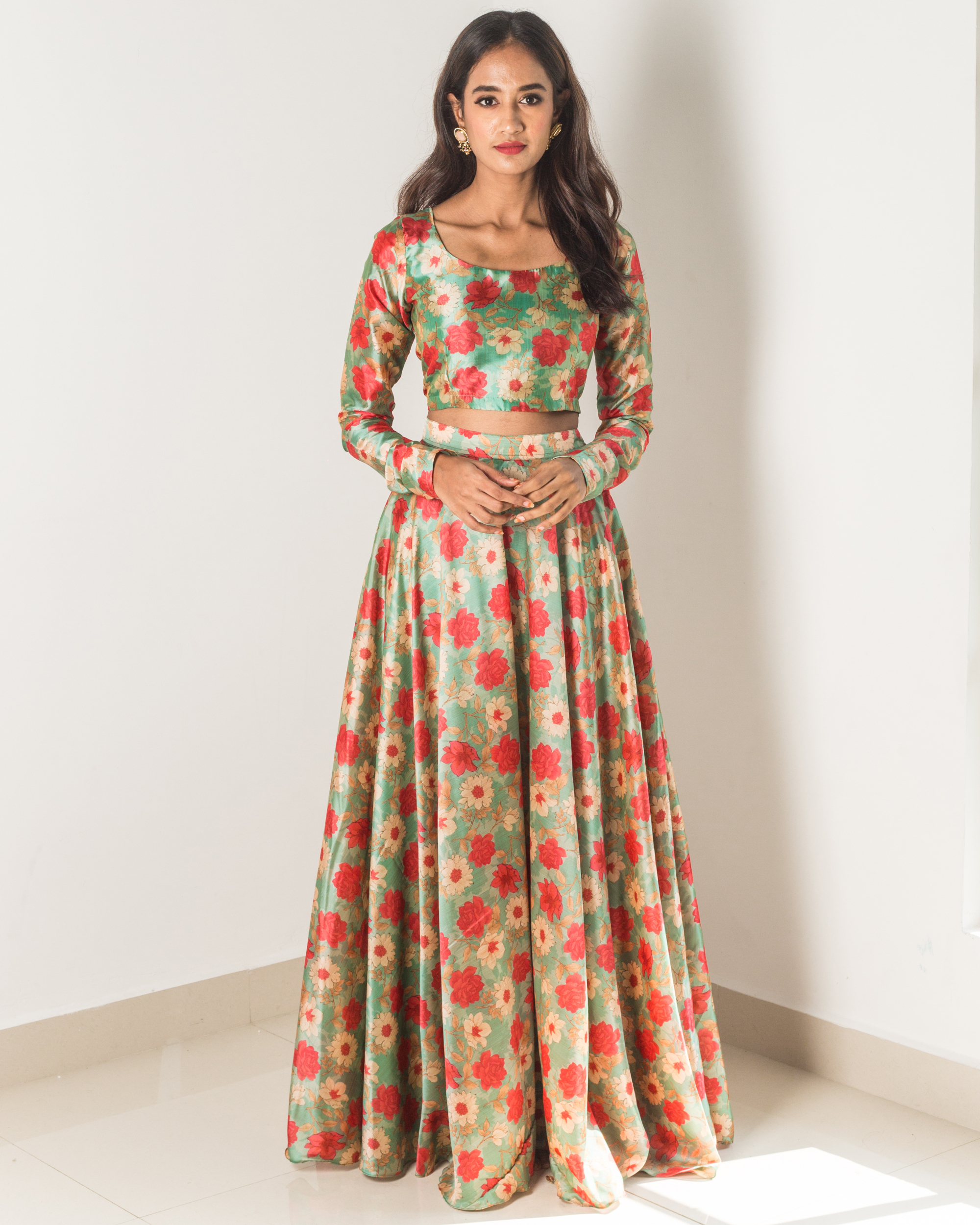 Buy Women Yellow Chanderi Floral Crop Top With Aanrkali Skirt Online at  Sassafras