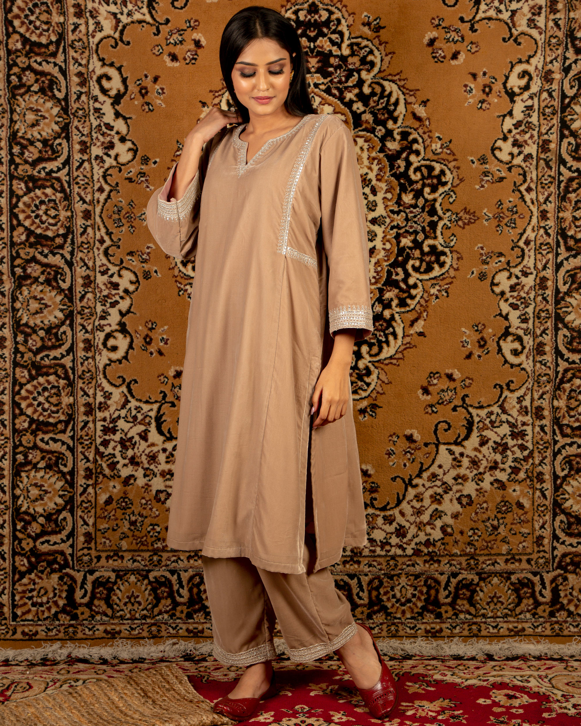 Velvet kurta design outlet ladies