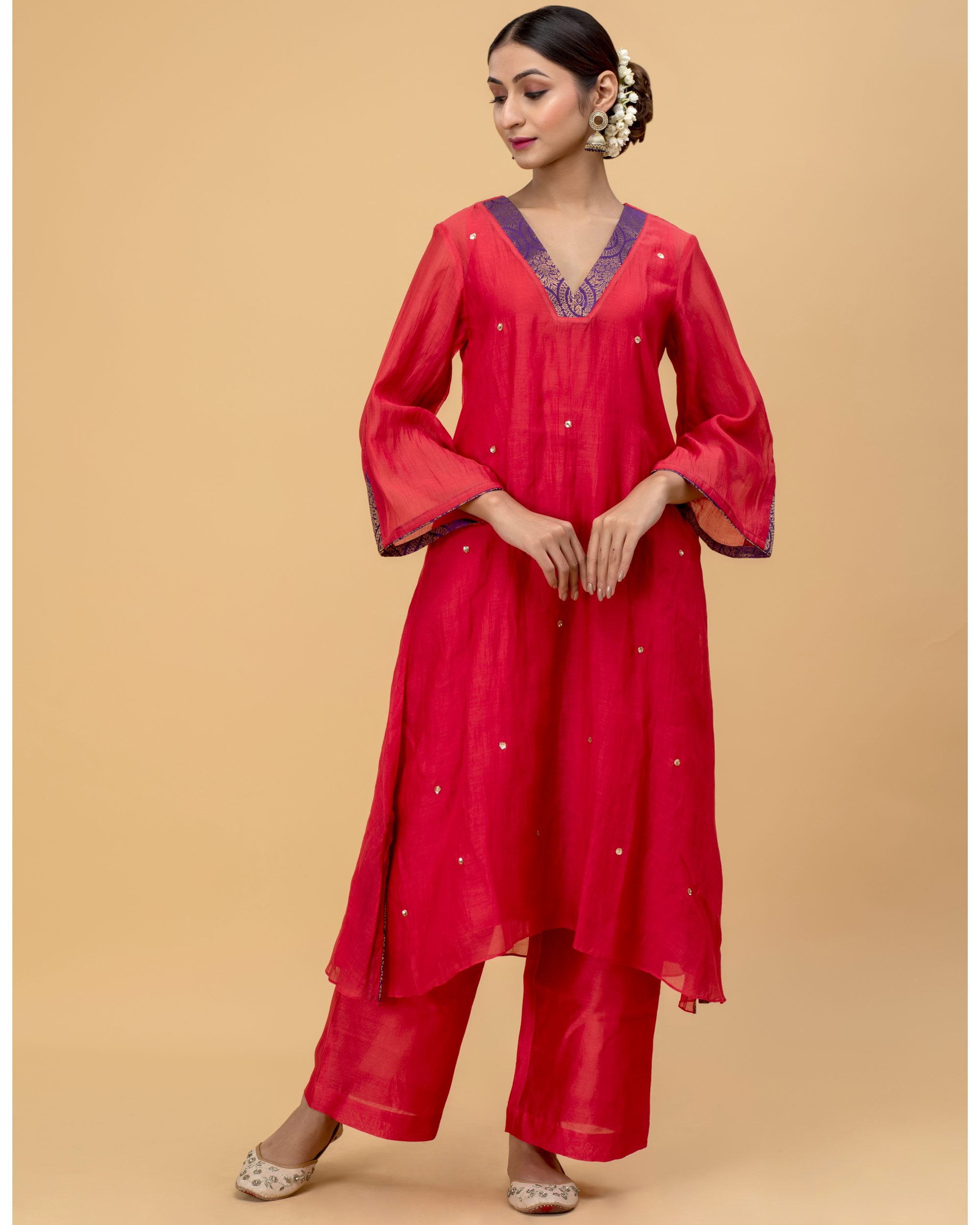 Buy Chanderi Suits - Designer Chanderi Salwar Kameez Online | Salwari