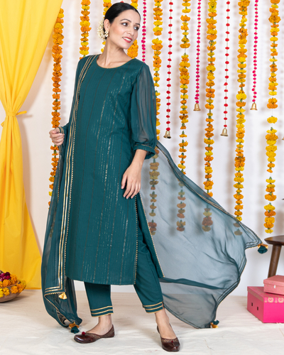 Green sleeves kurta set - set of three by Akiso | The Secret Label